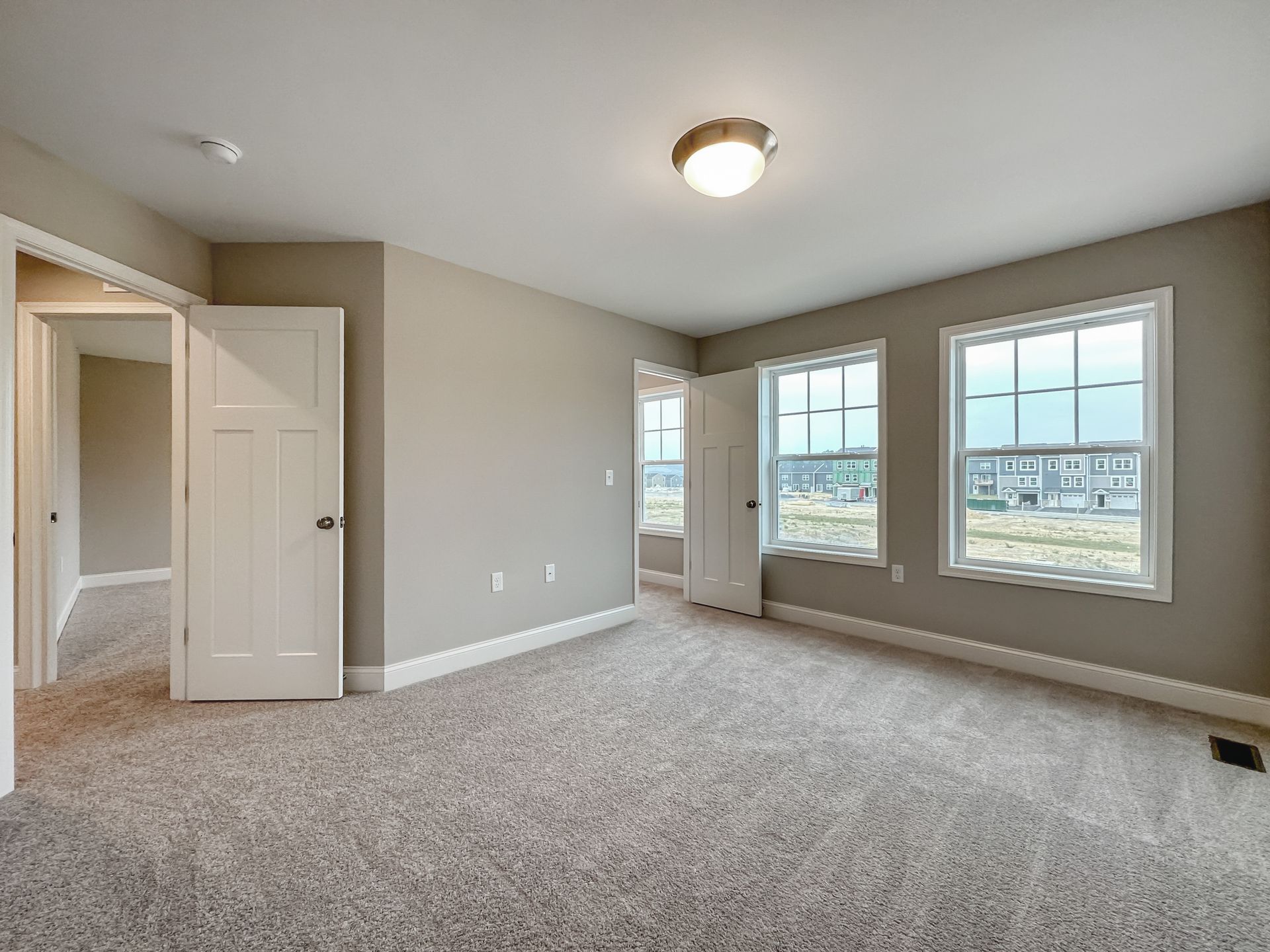 Fairmont-B-Bedroom-3-4