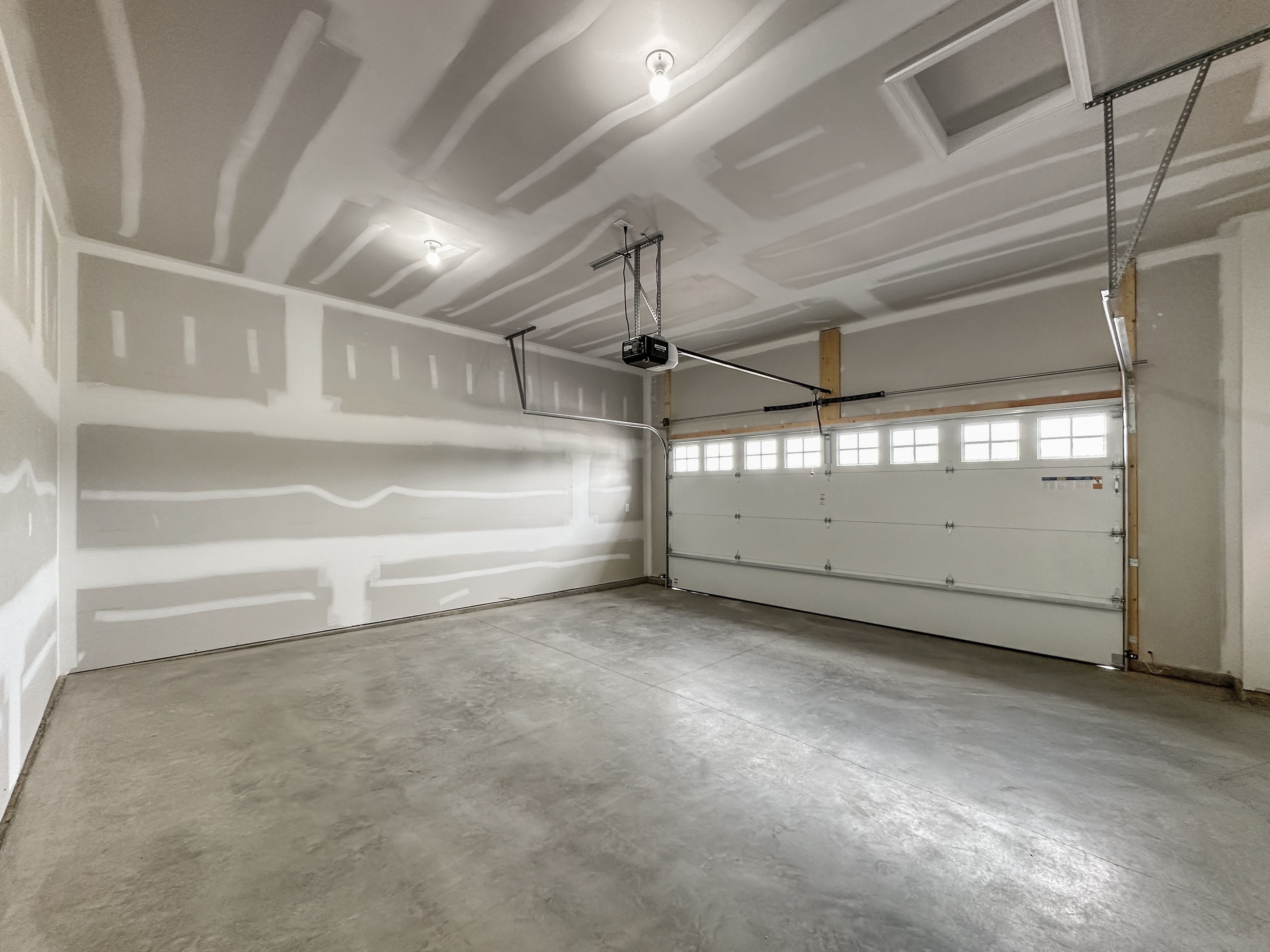 Fairmont-B-Garage-1