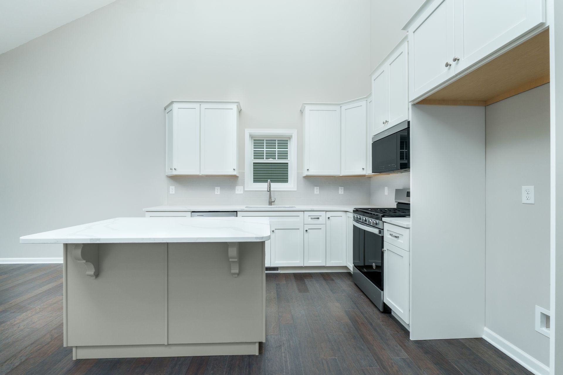 Charlotte-C-GP206-Kitchen-Great-Room-5