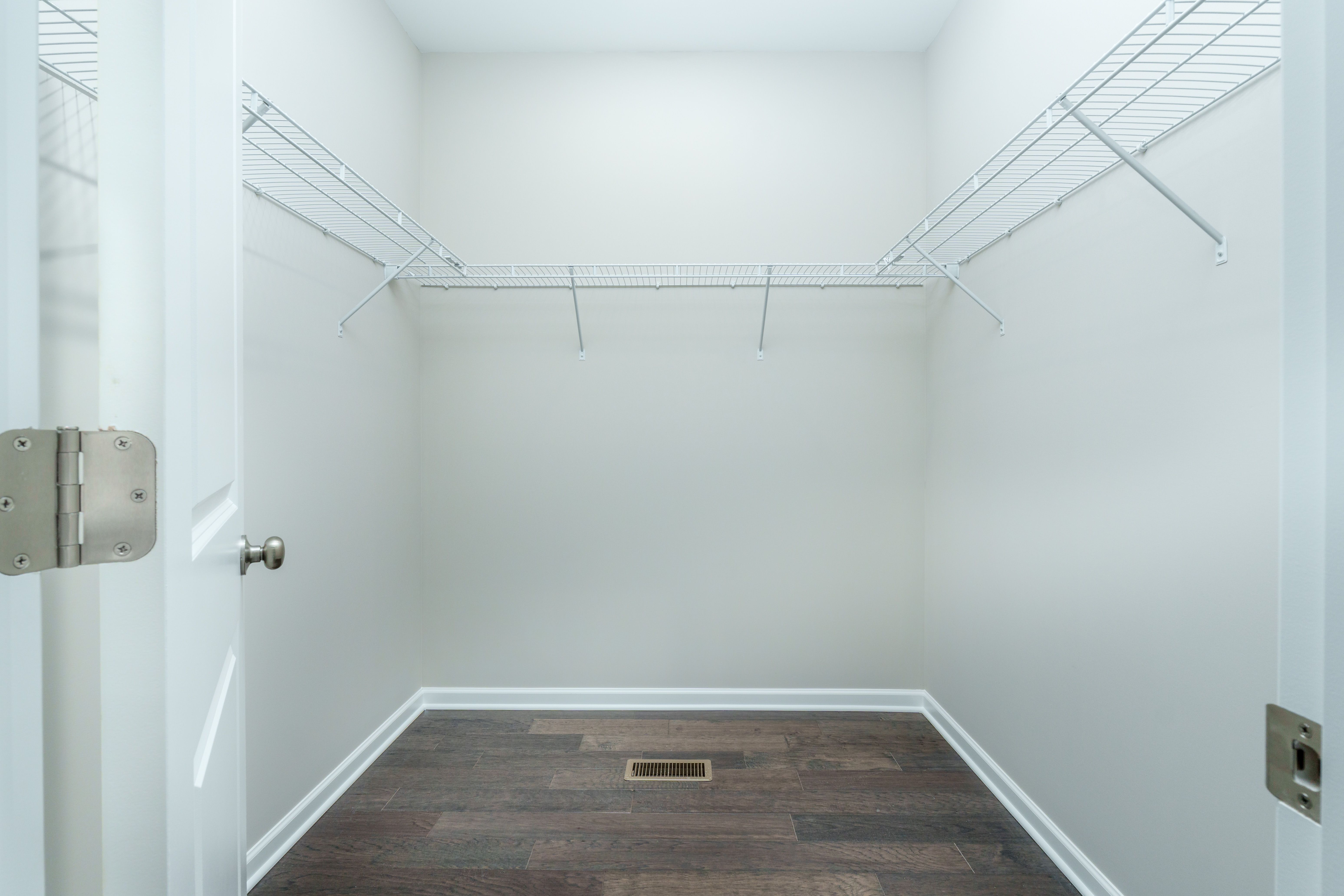 Charlotte-C-GP206-Owners-Closet-1