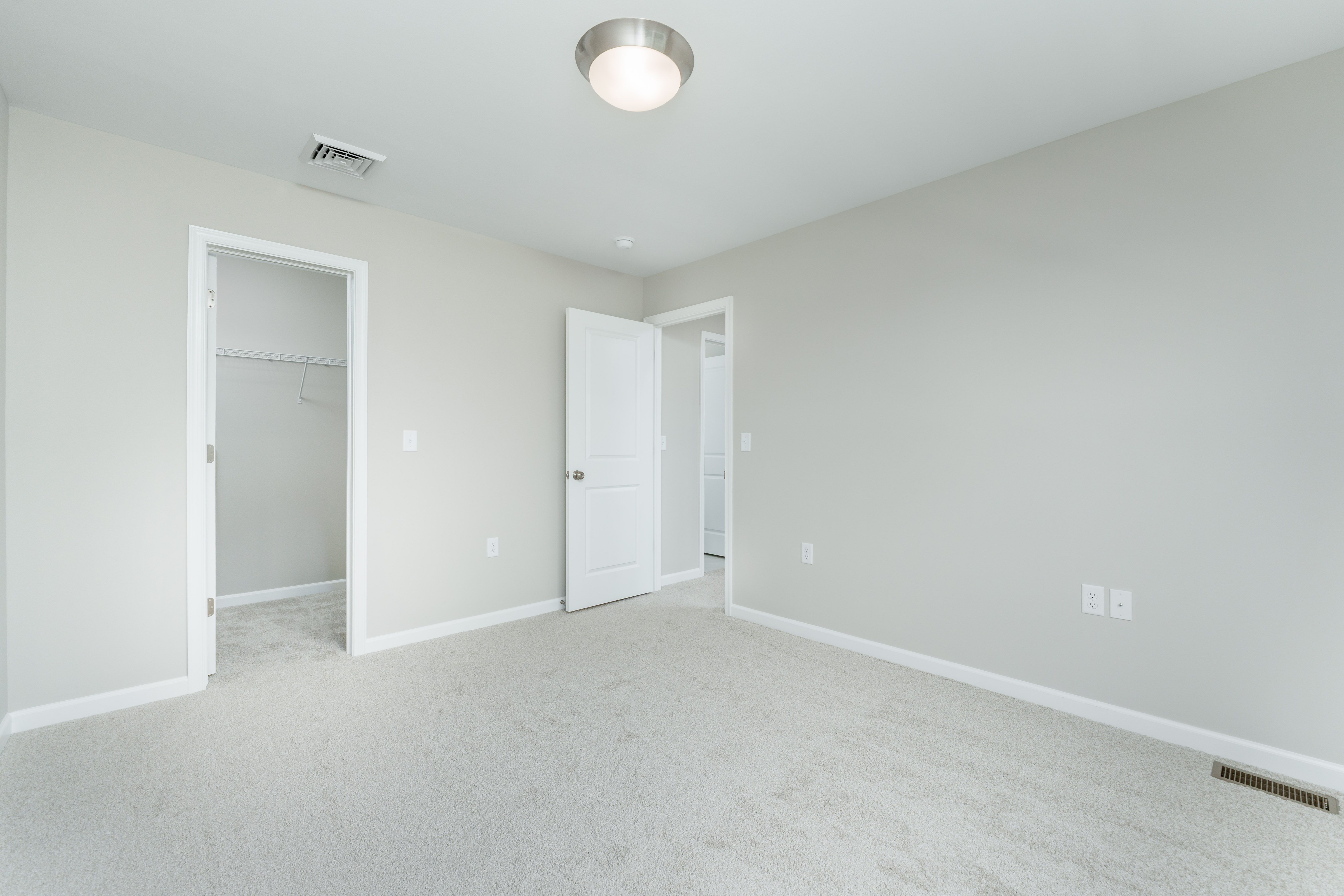Charlotte-C-GP206-Bedroom-2-2