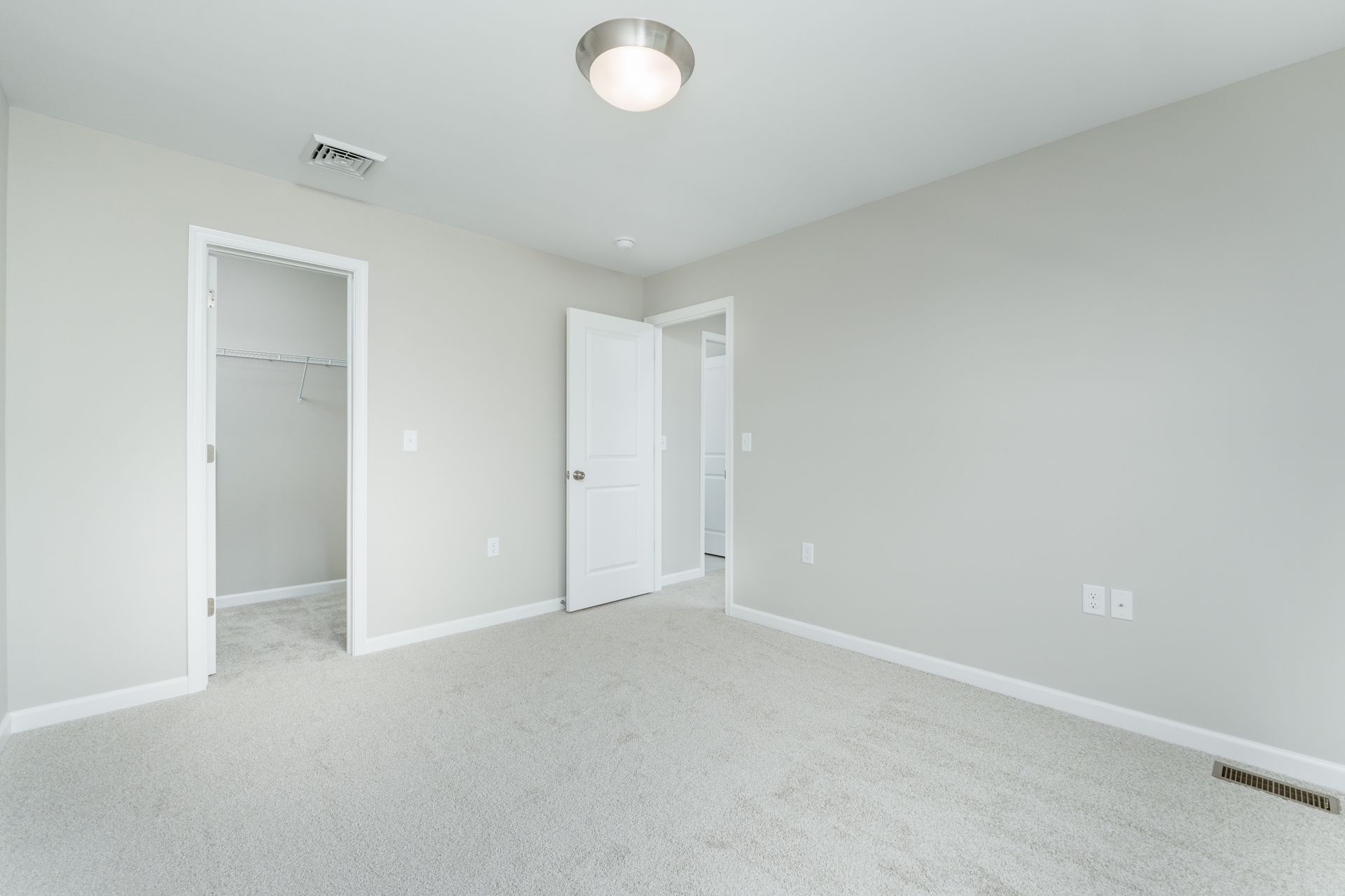 Charlotte-C-GP206-Bedroom-2-2