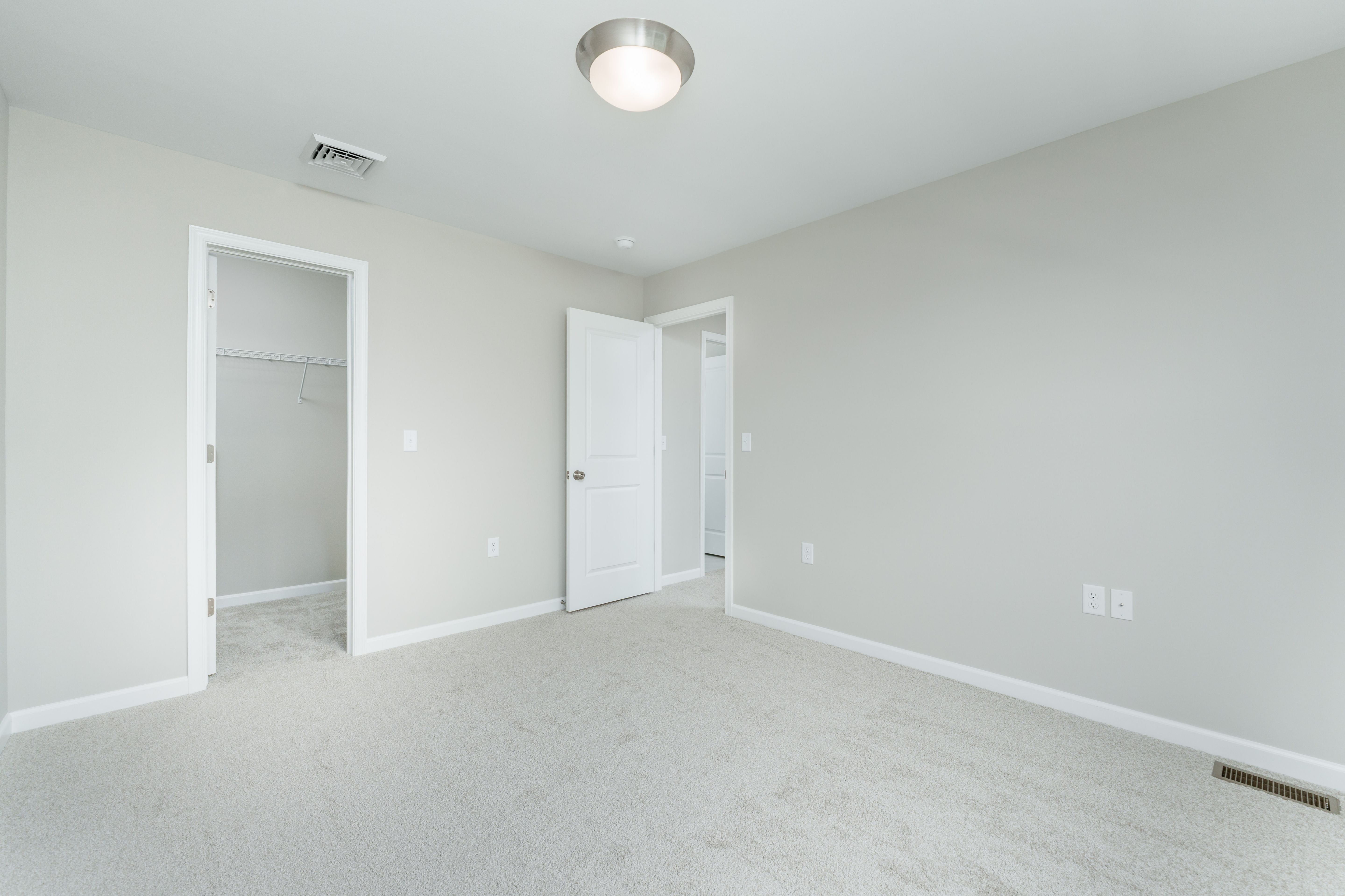 Charlotte-C-GP206-Bedroom-2-2