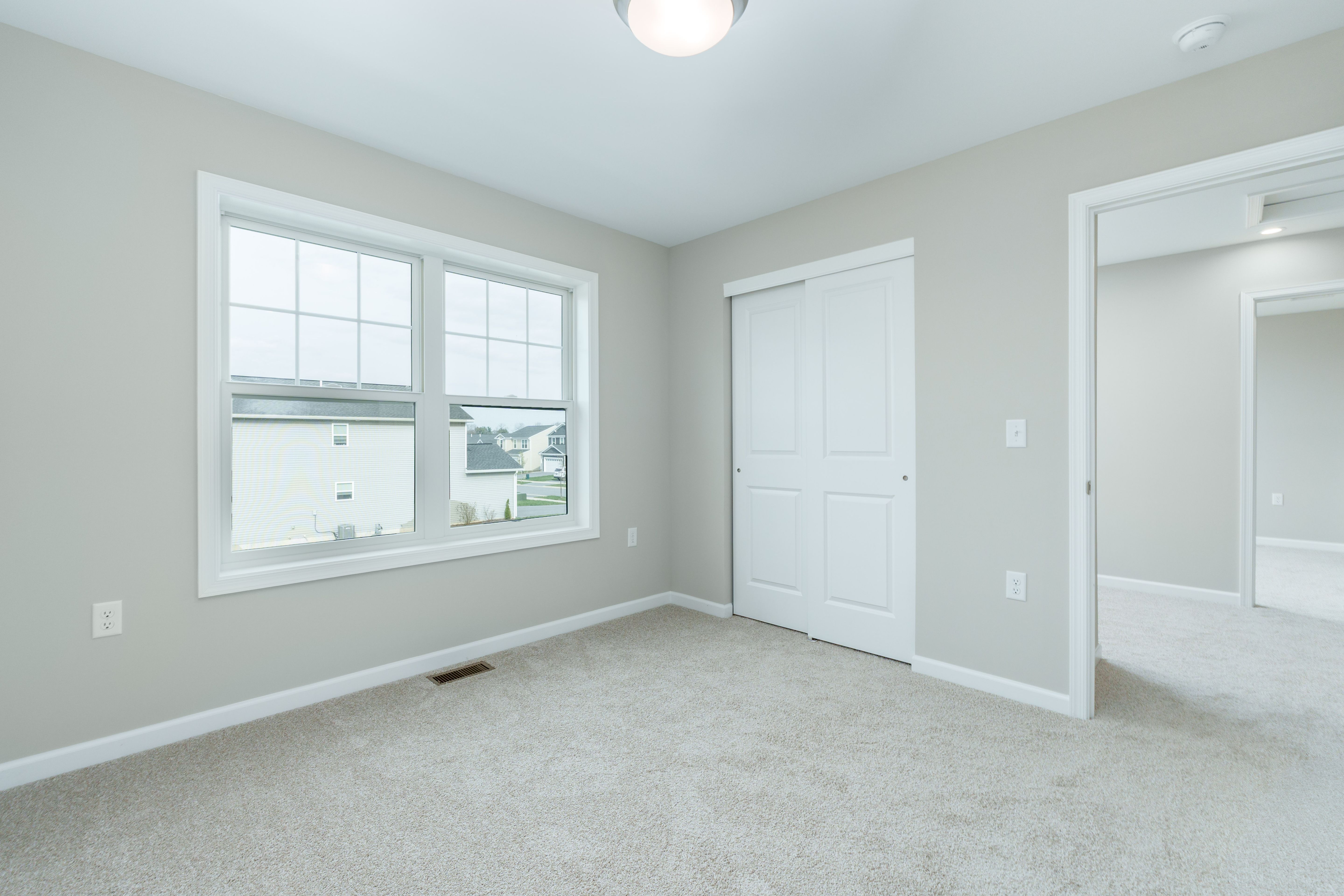Charlotte-C-GP206-Bedroom-3-2