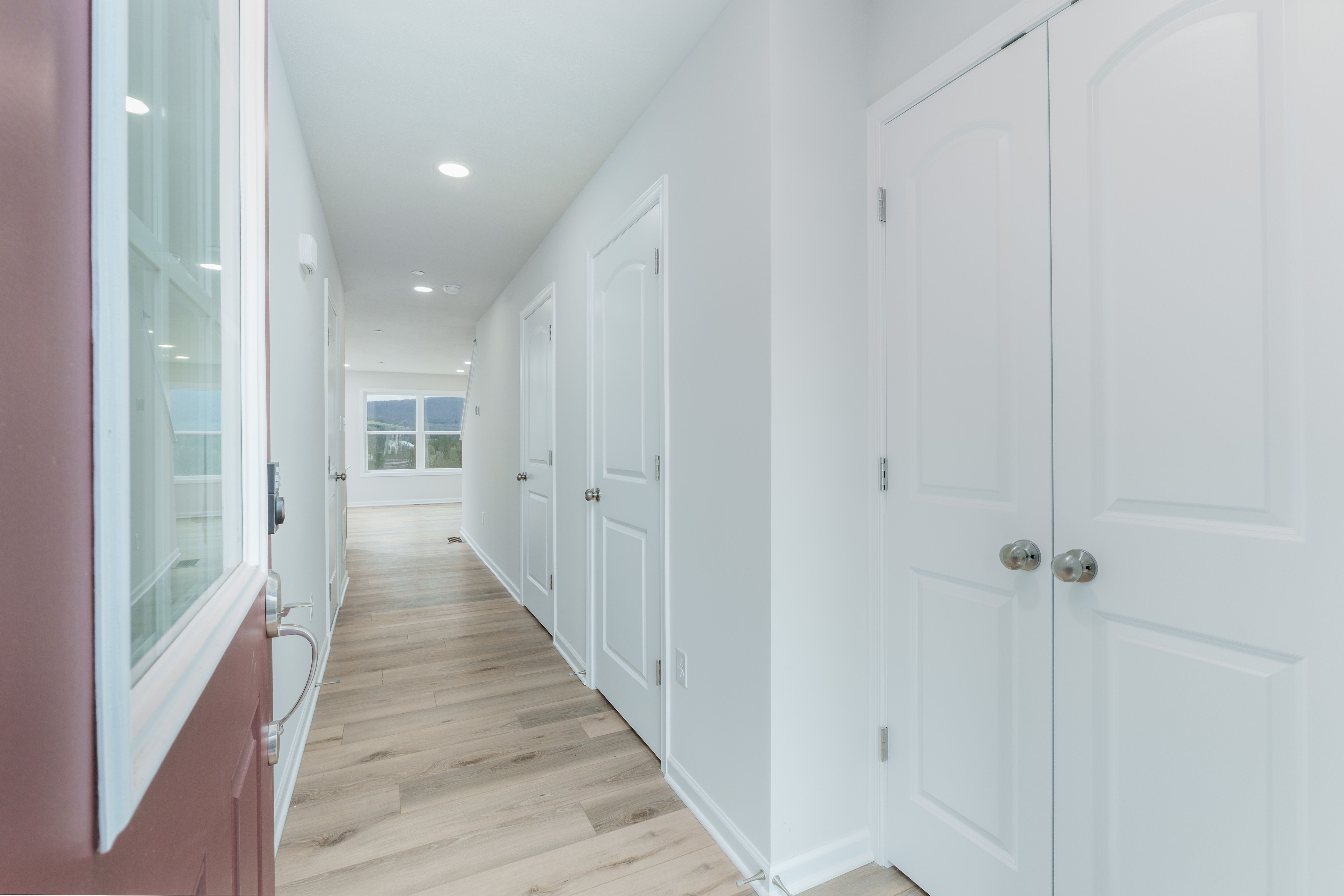 Steadfield-SCTH101-Foyer-1