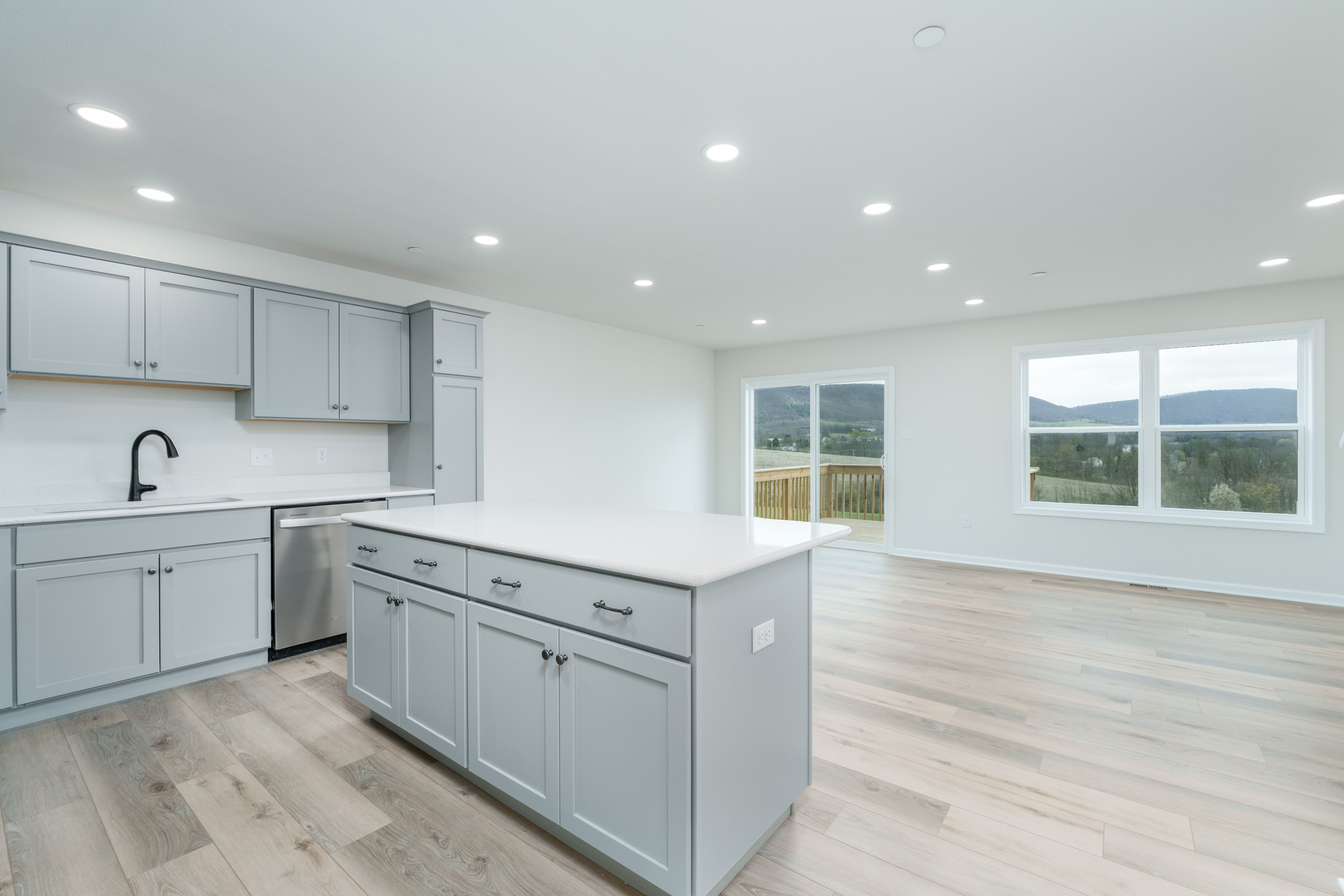 Steadfield-SCTH101-Kitchen-Great-Room-1