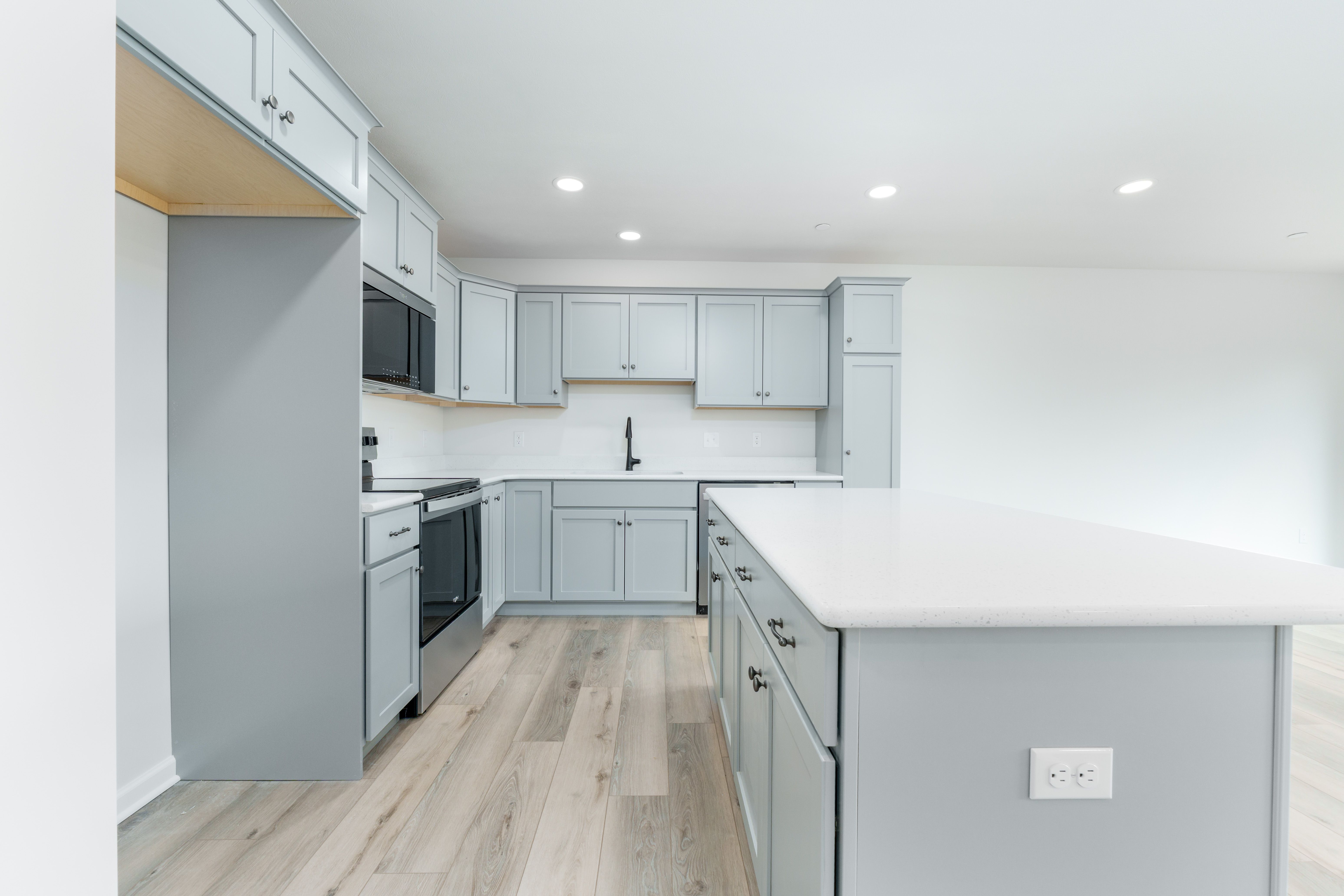 Steadfield-SCTH101-Kitchen-Great-Room-2
