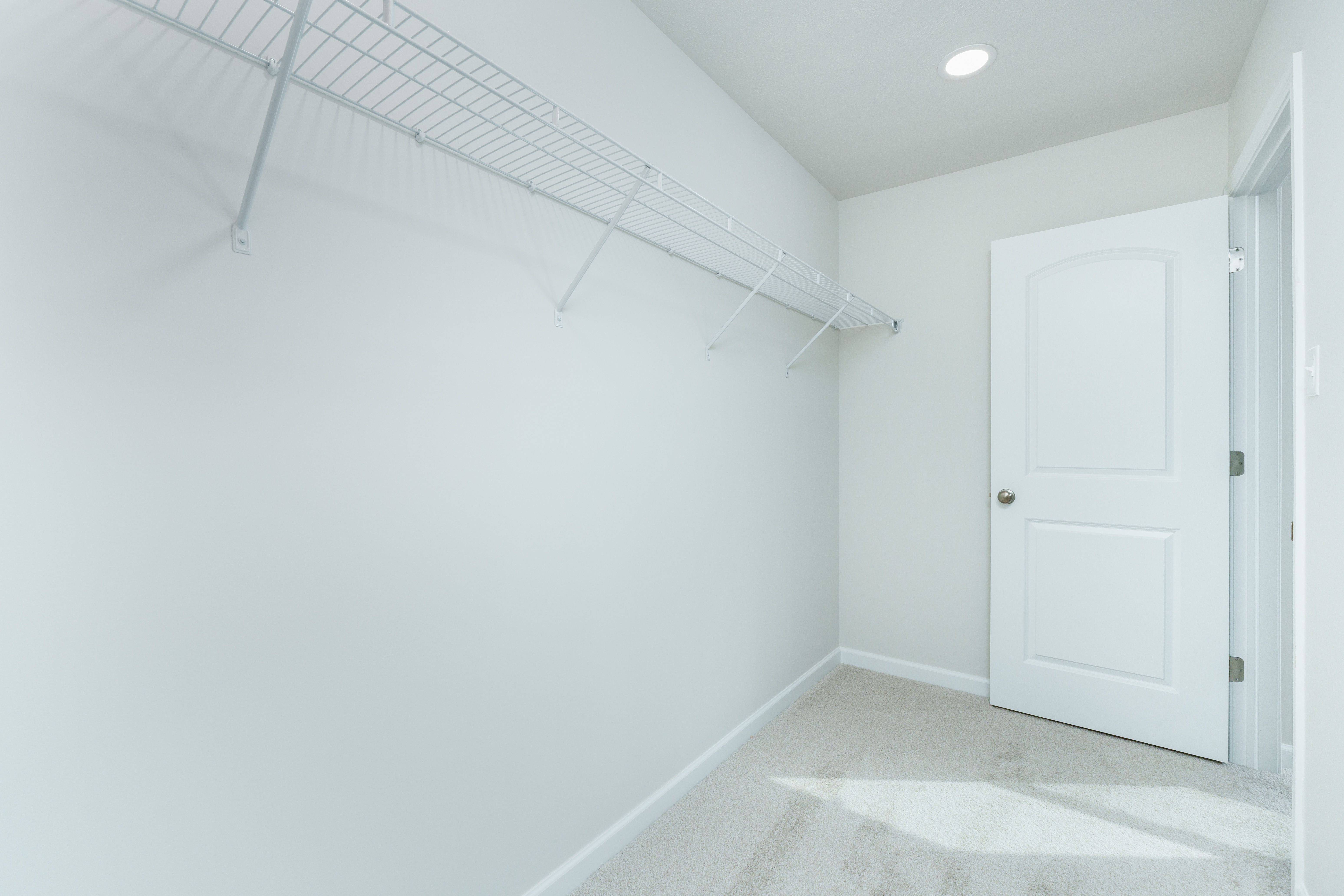 Steadfield-SCTH101-Owners-Closet-2