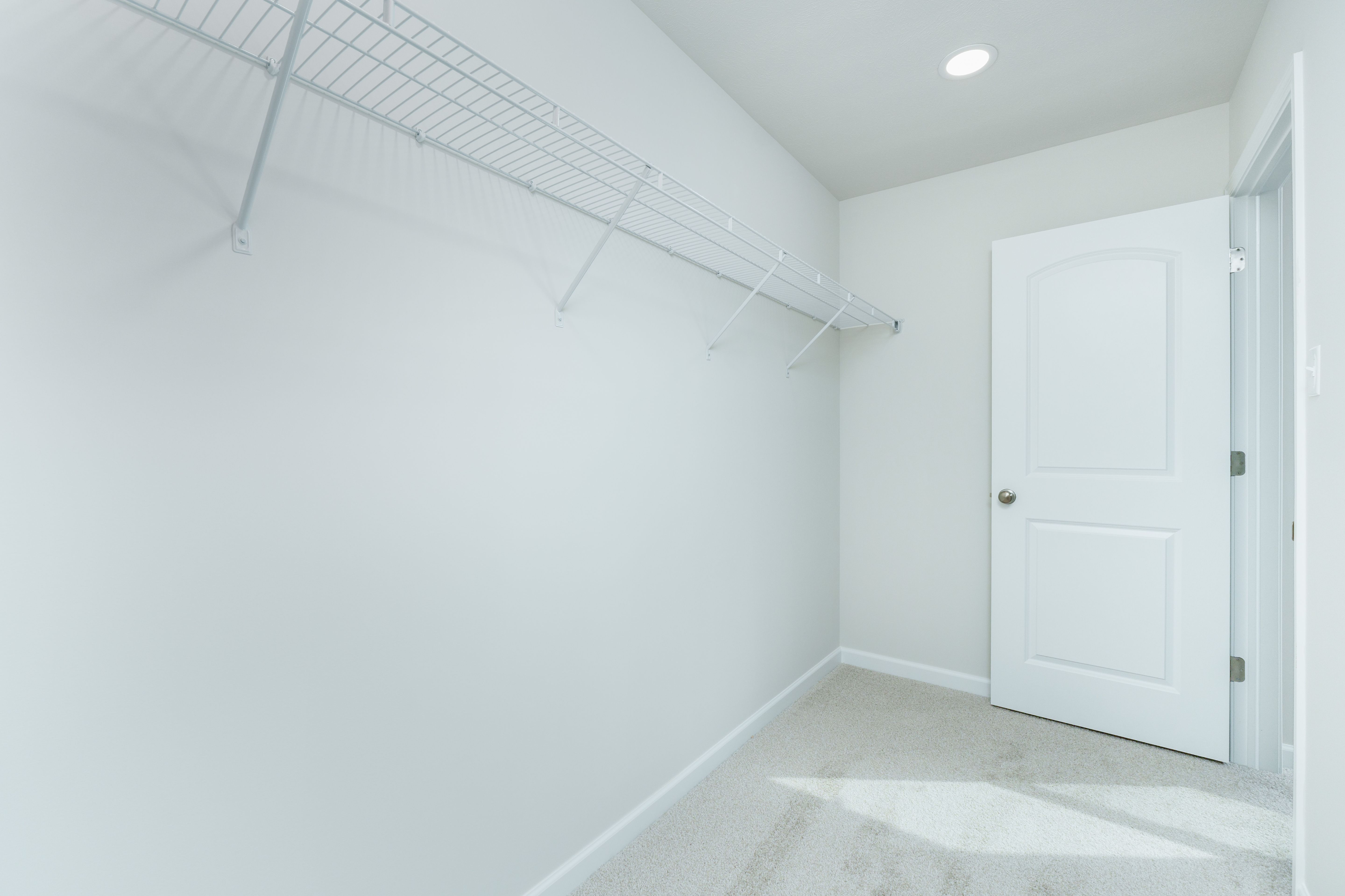 Steadfield-SCTH101-Owners-Closet-2