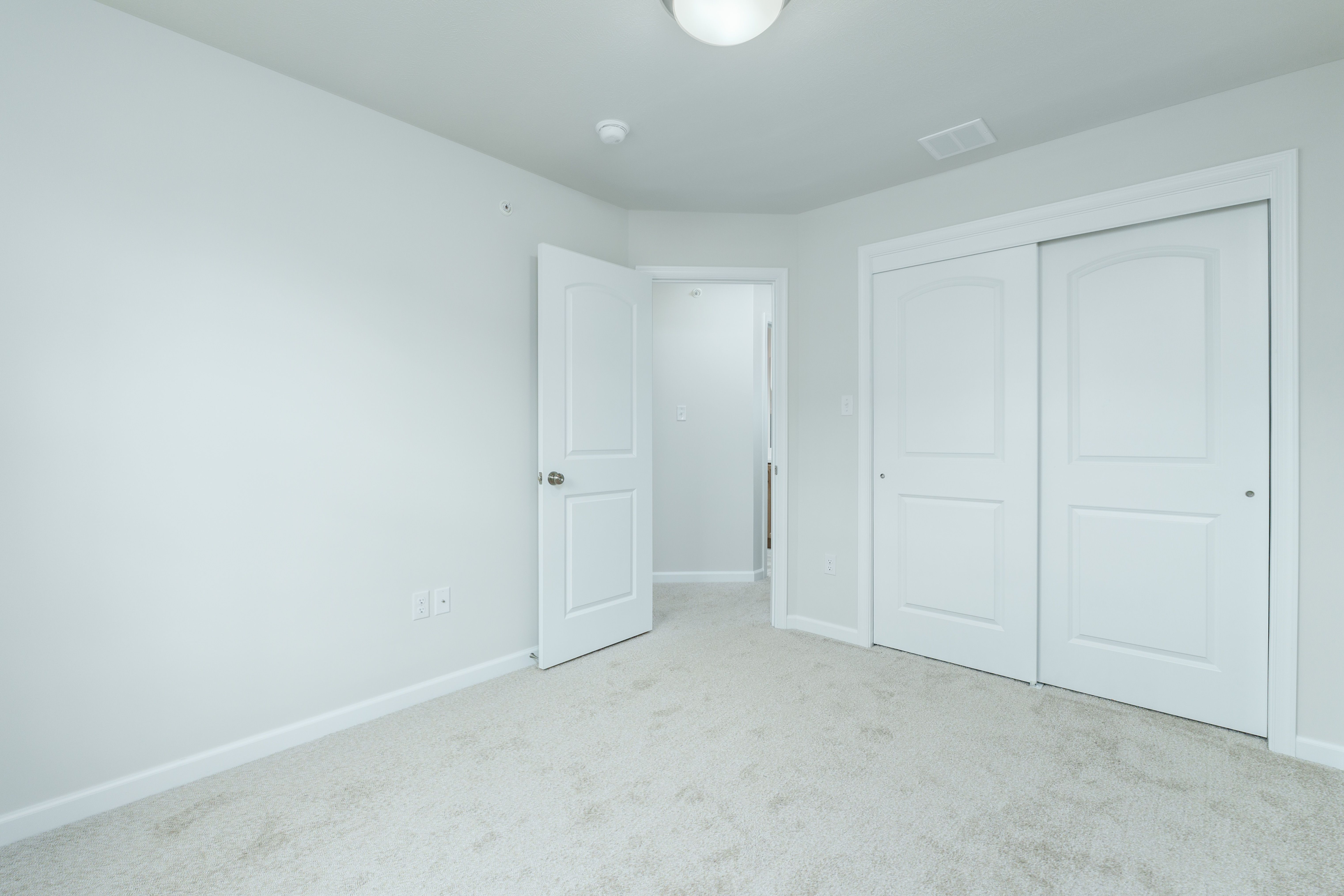 Steadfield-SCTH101-Bedroom-3-2