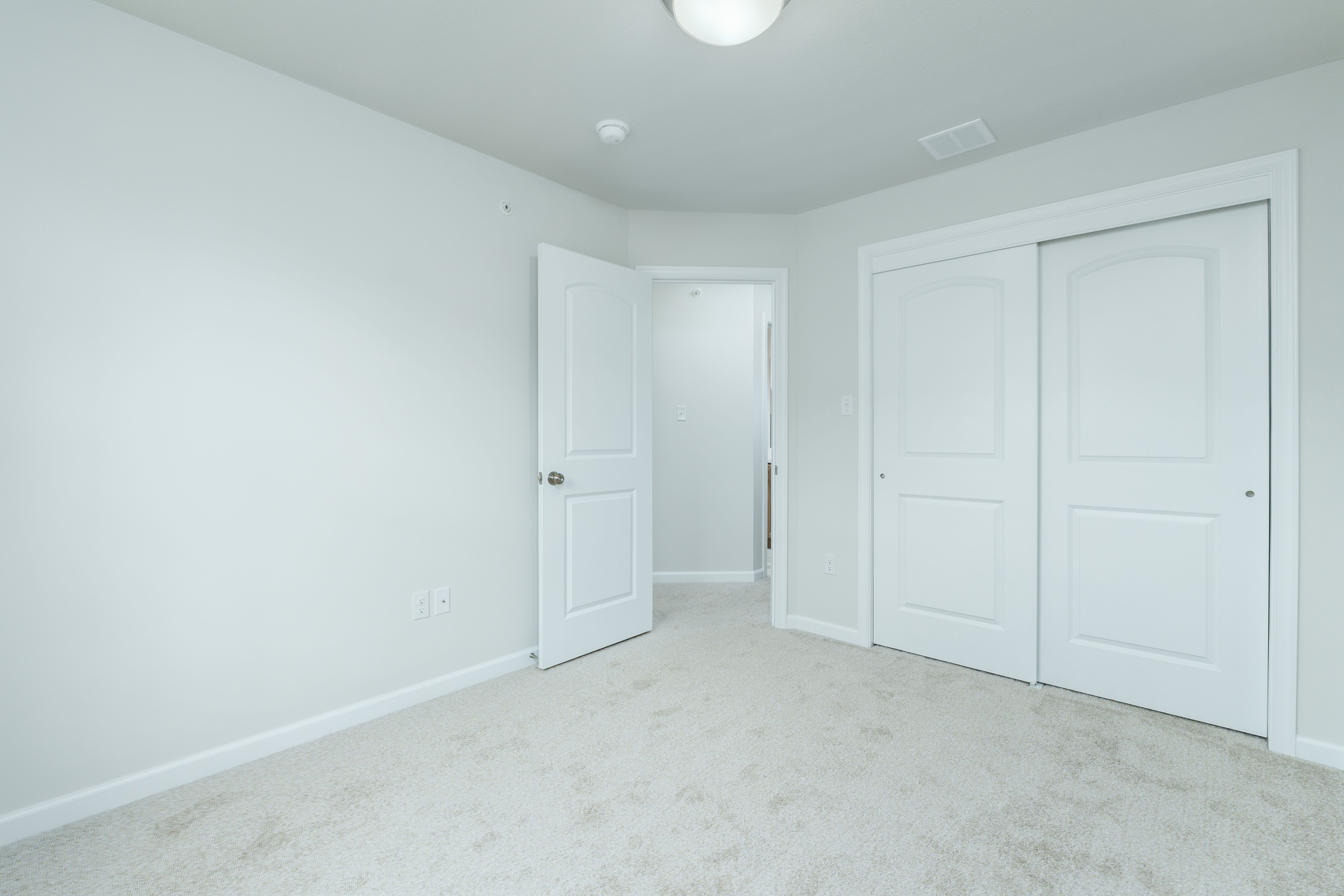 Steadfield-SCTH101-Bedroom-3-2