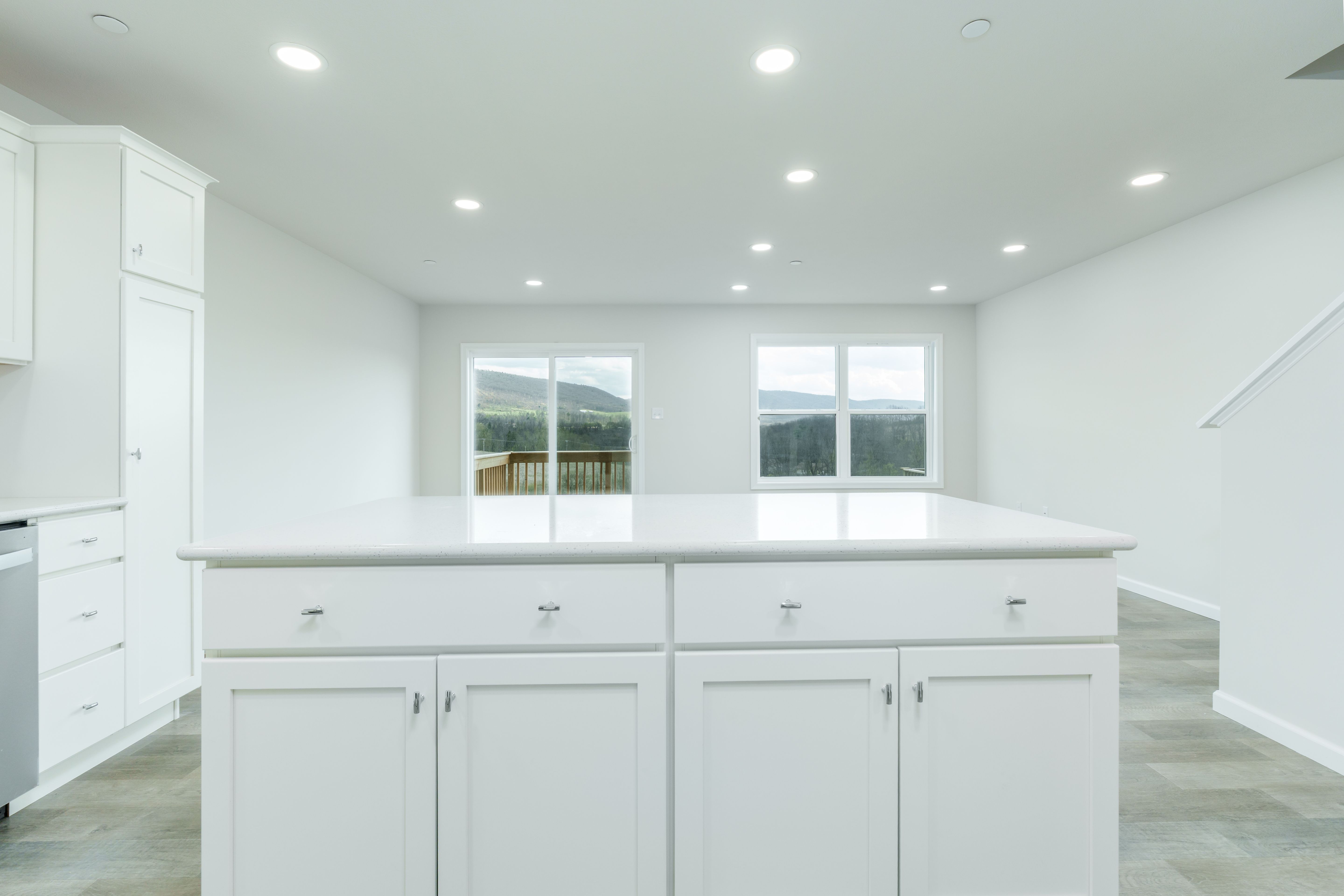 Steadfield-SCTH102-Kitchen-Great-Room-4