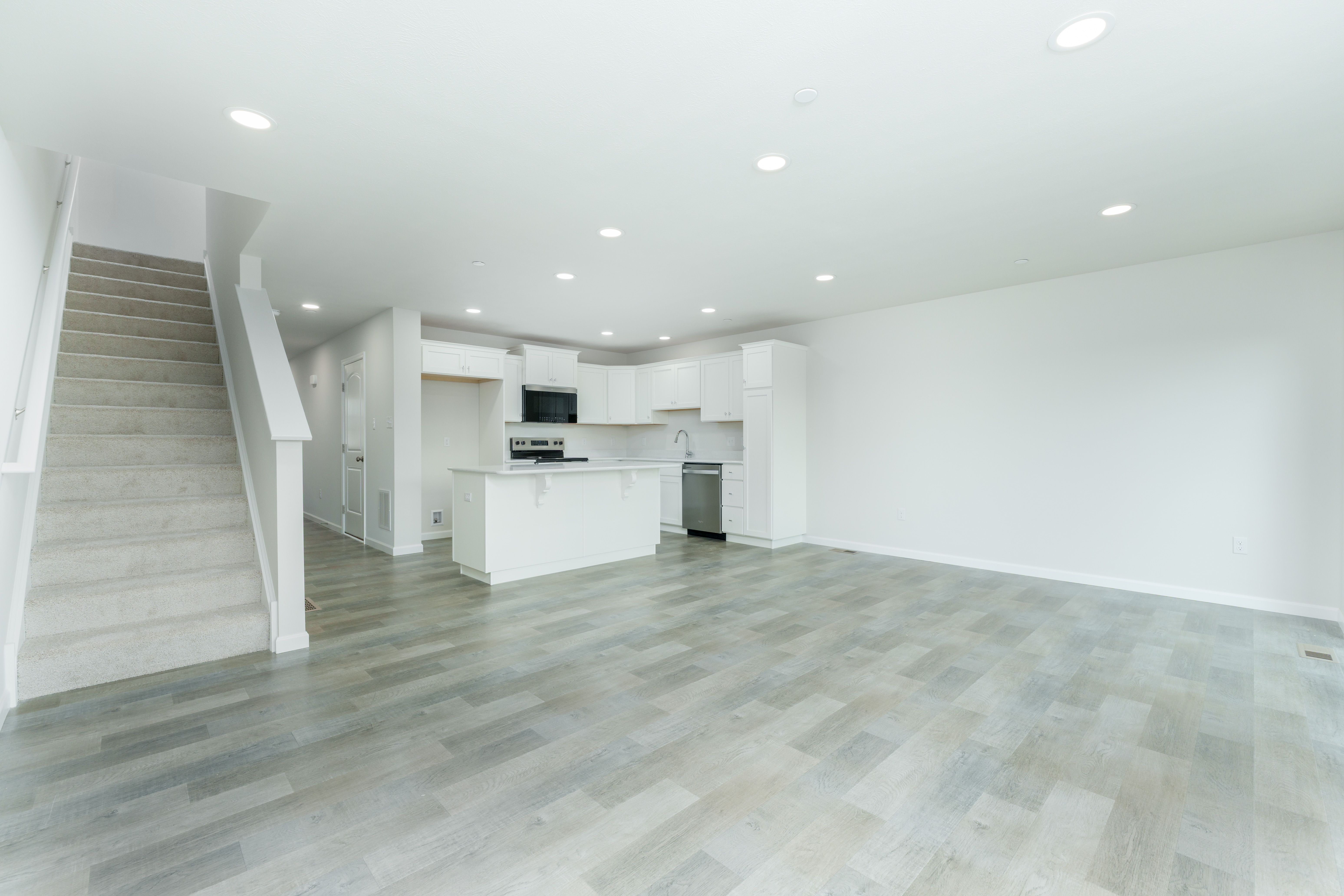 Steadfield-SCTH102-Kitchen-Great-Room-7