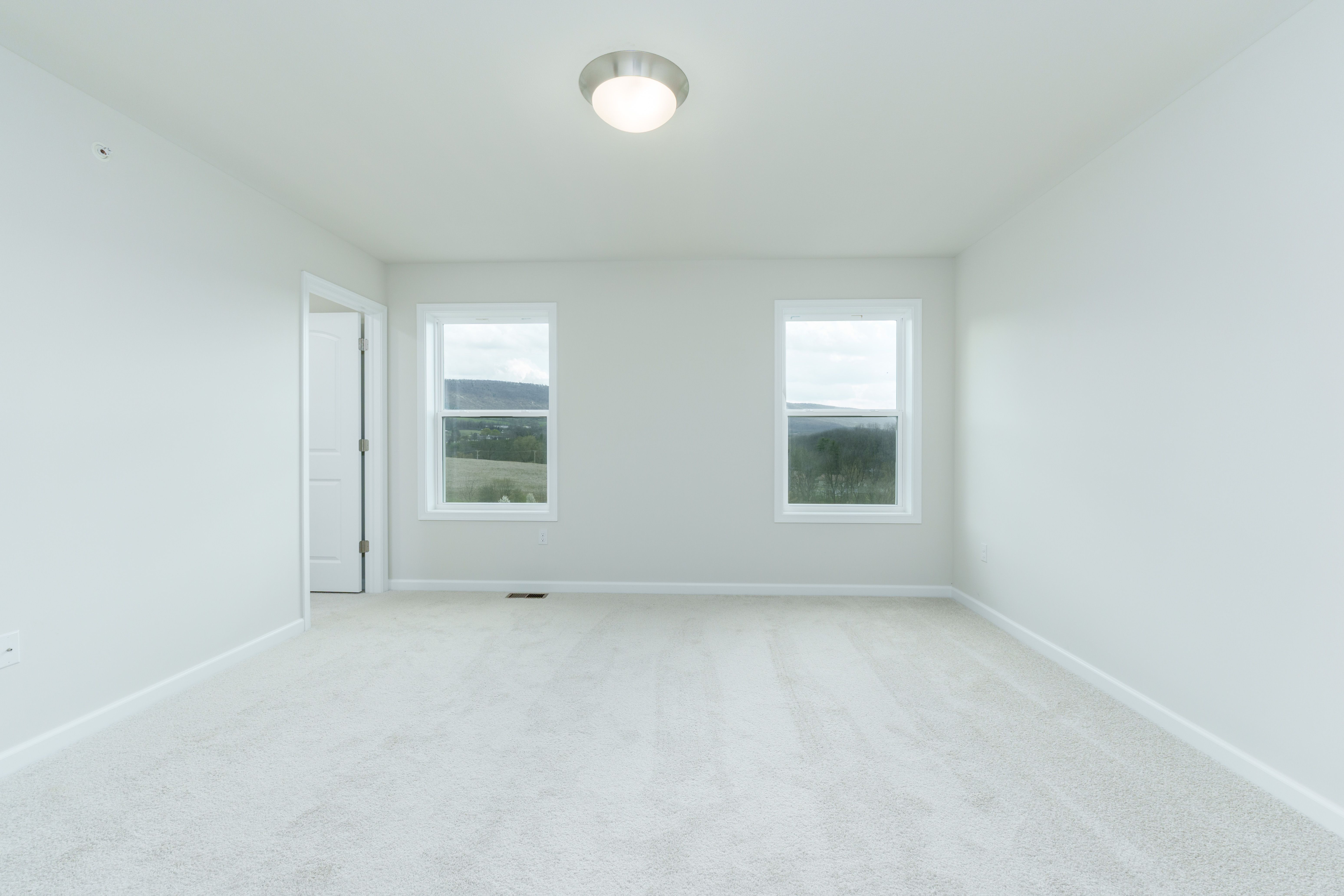 Steadfield-SCTH102-Owners-Bedroom-1