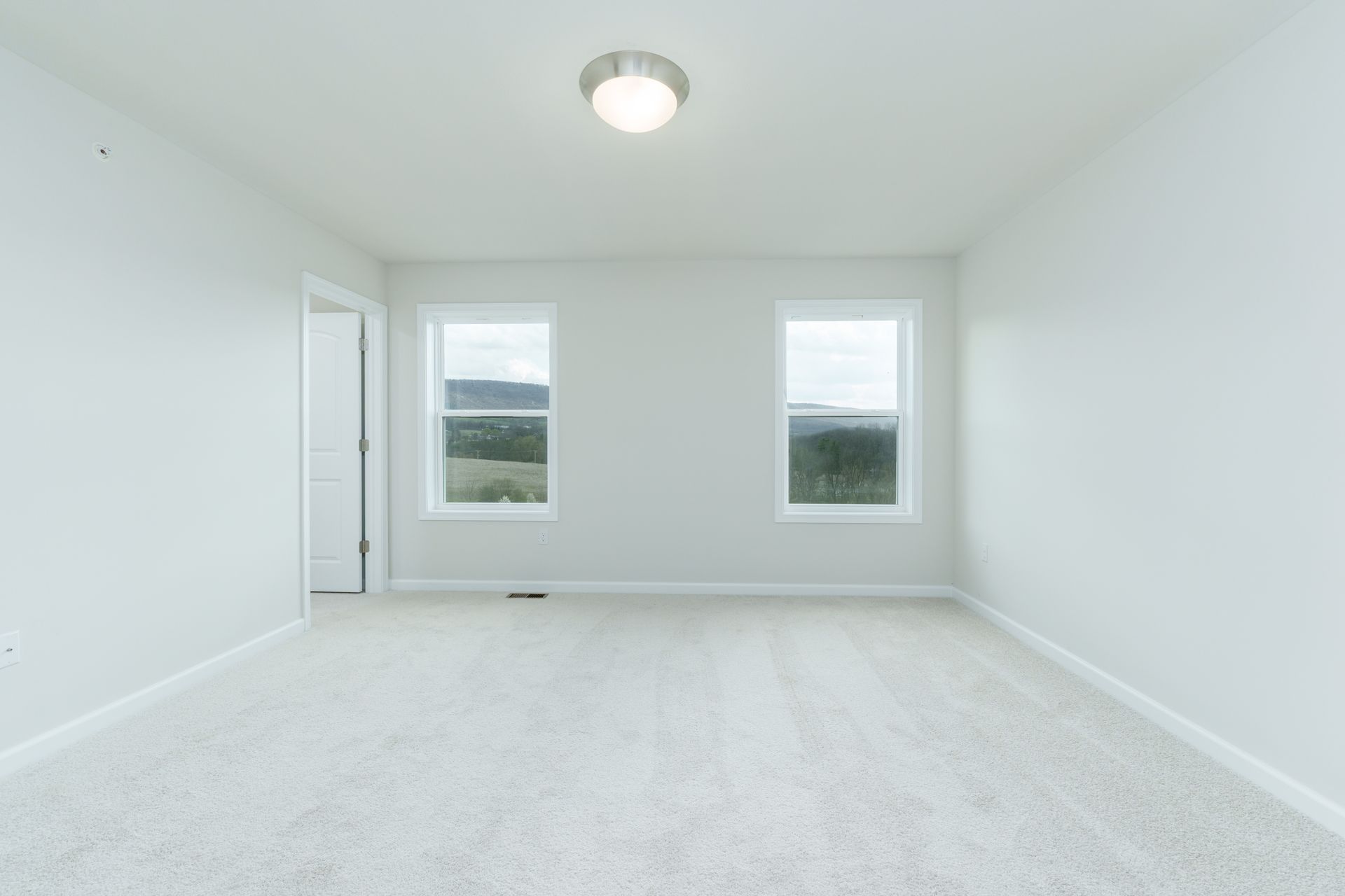 Steadfield-SCTH102-Owners-Bedroom-1