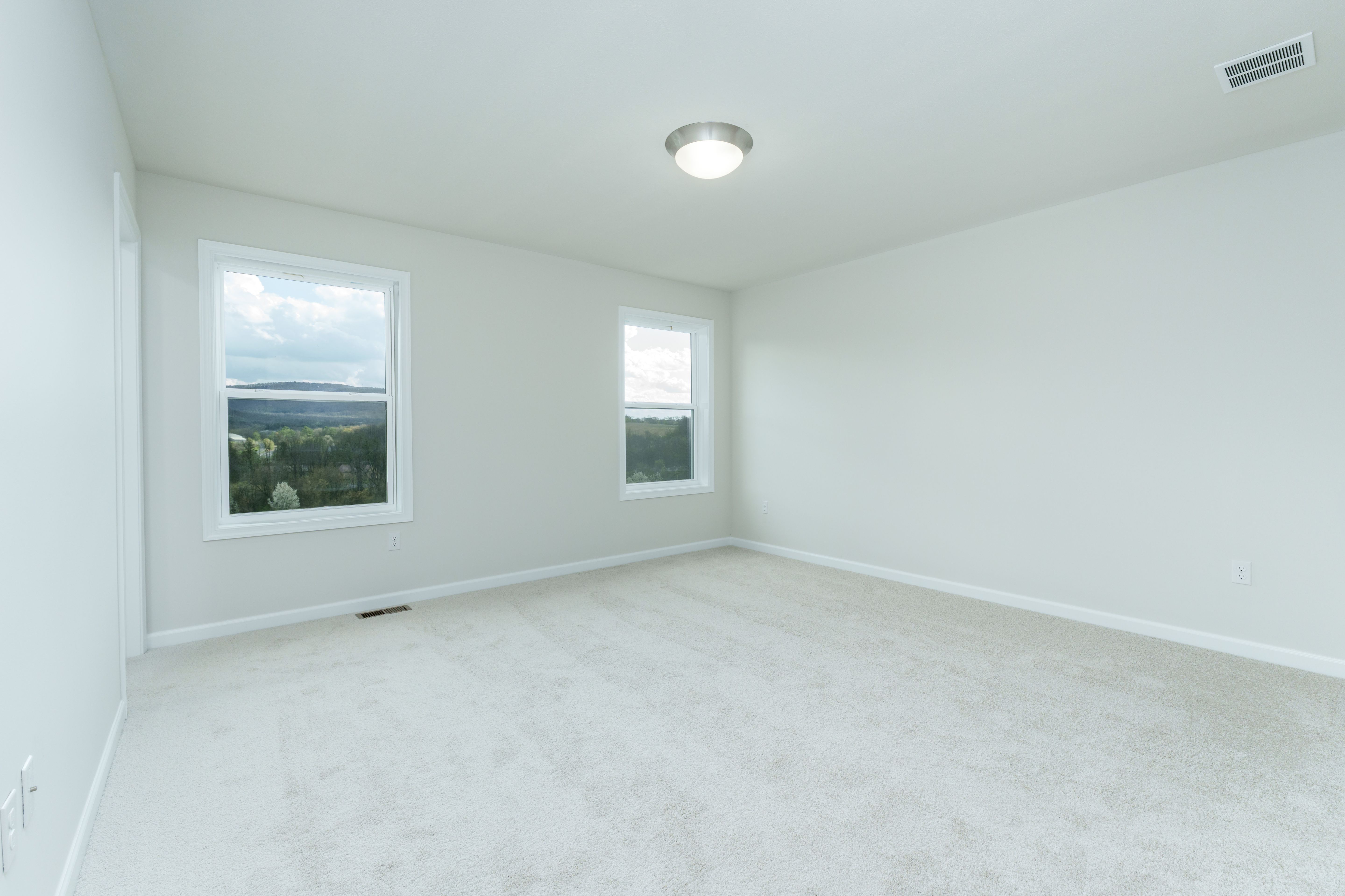 Steadfield-SCTH102-Owners-Bedroom-3