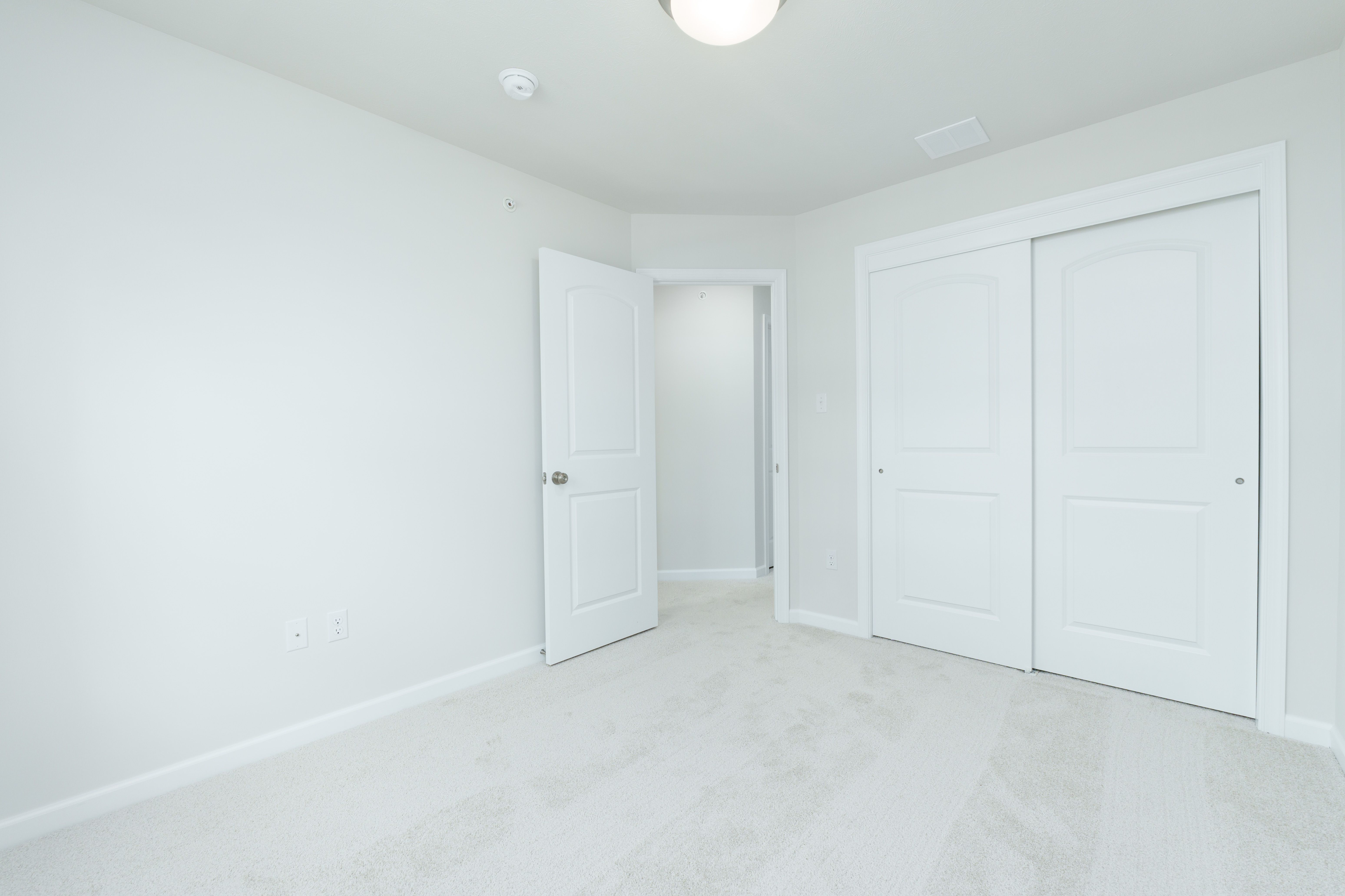 Steadfield-SCTH102-Bedroom-3-2