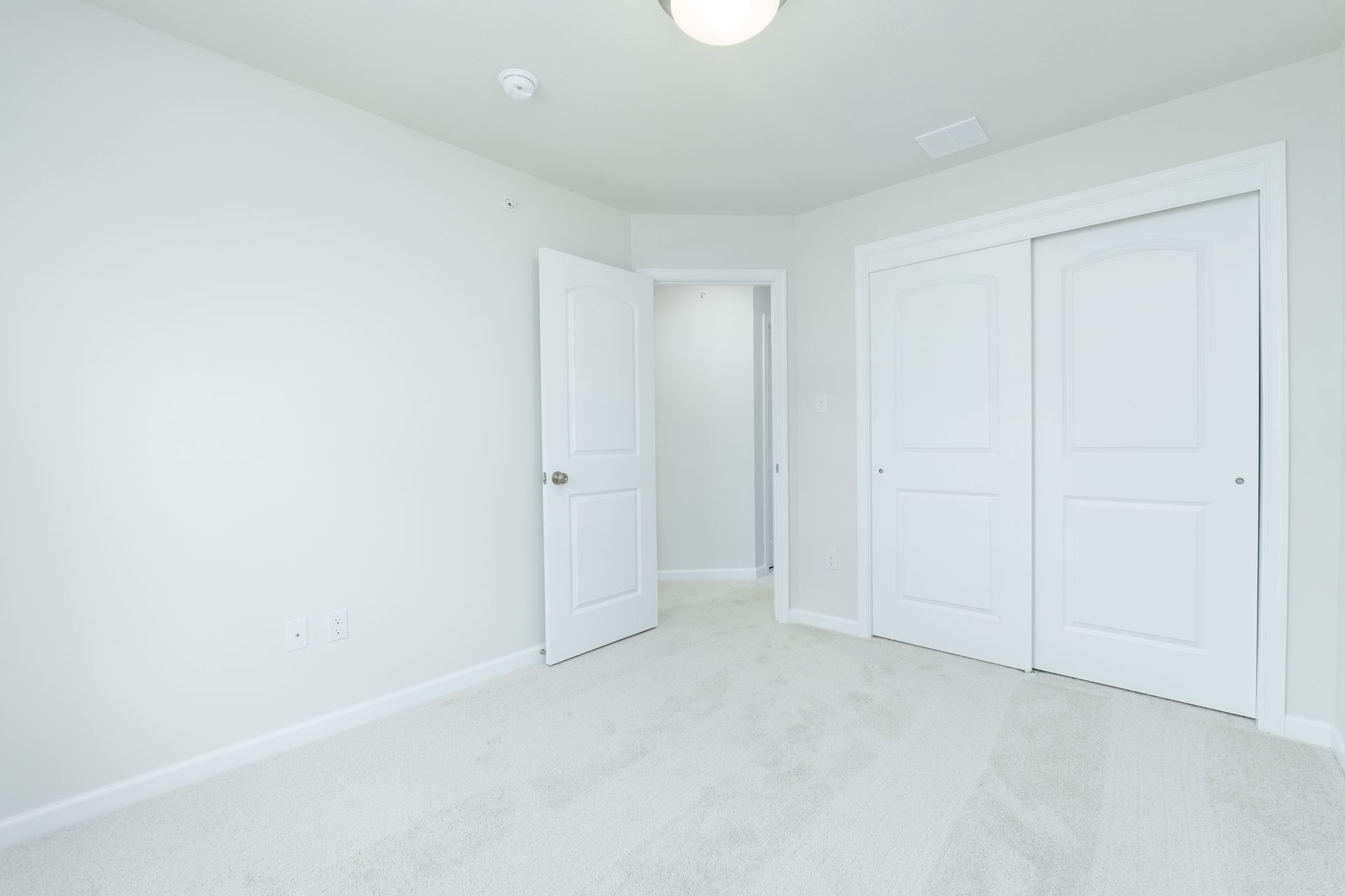 Steadfield-SCTH102-Bedroom-3-2
