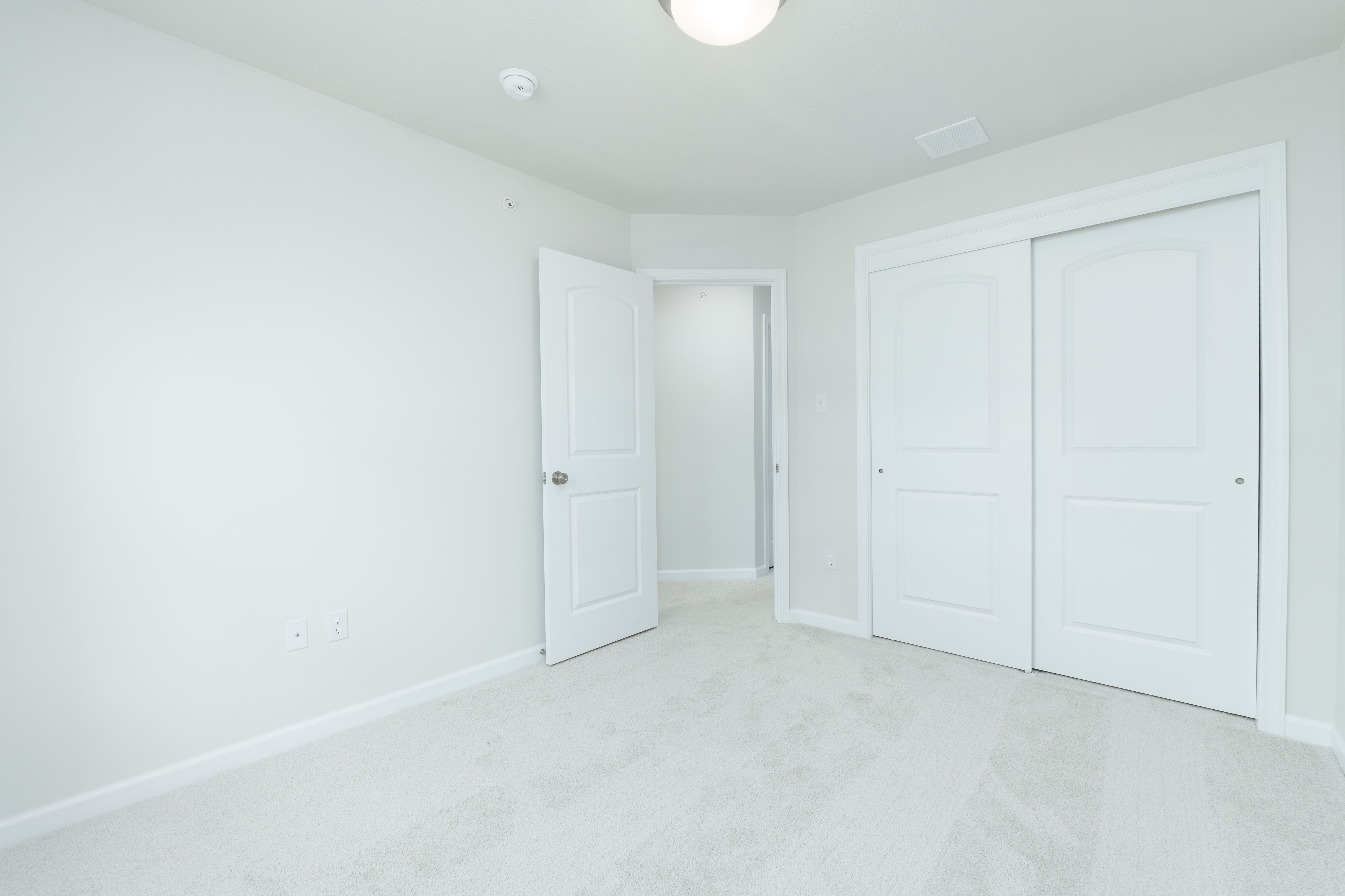 Steadfield-SCTH102-Bedroom-3-2
