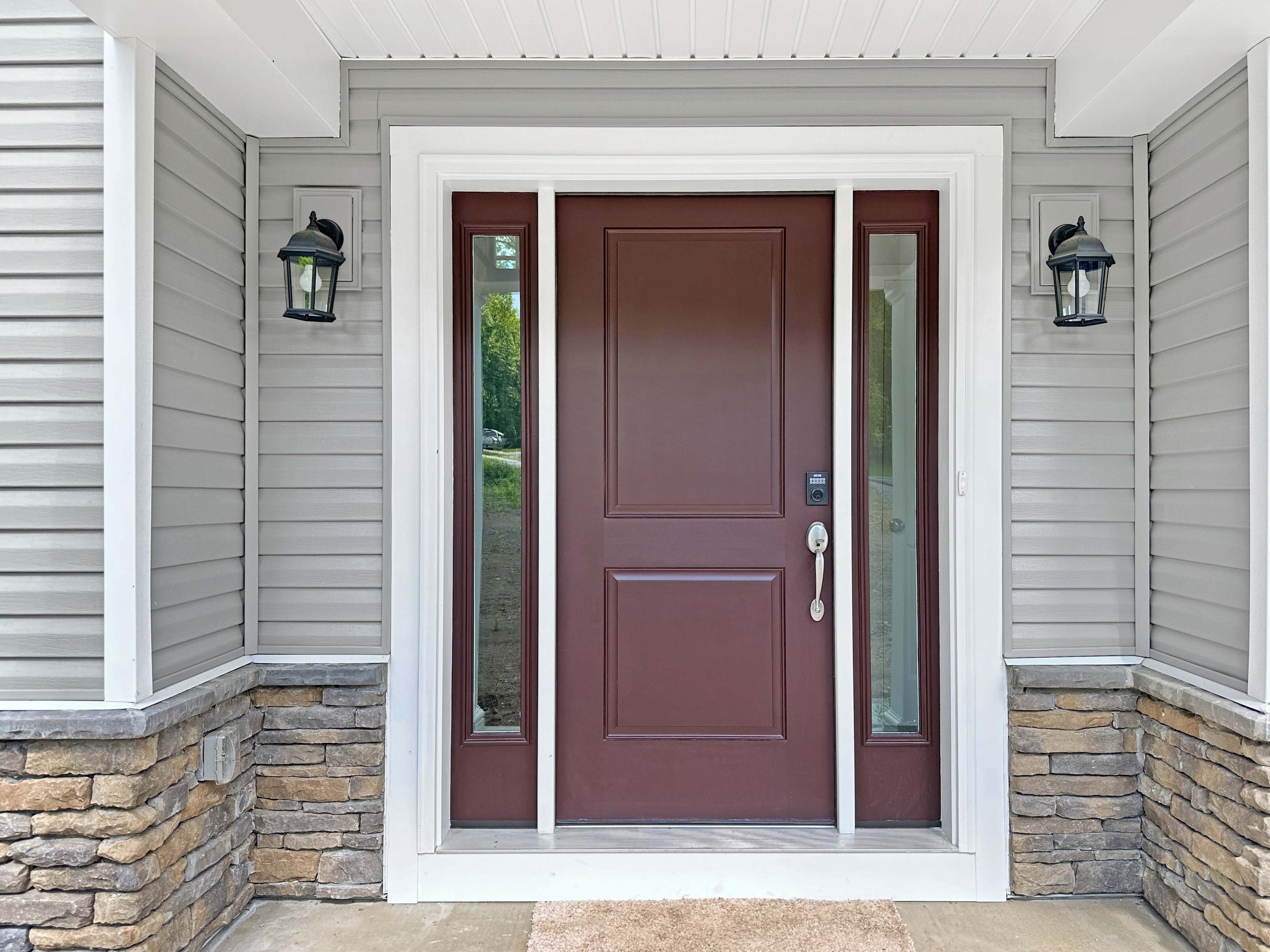 Hawthorne-B-Front-Door