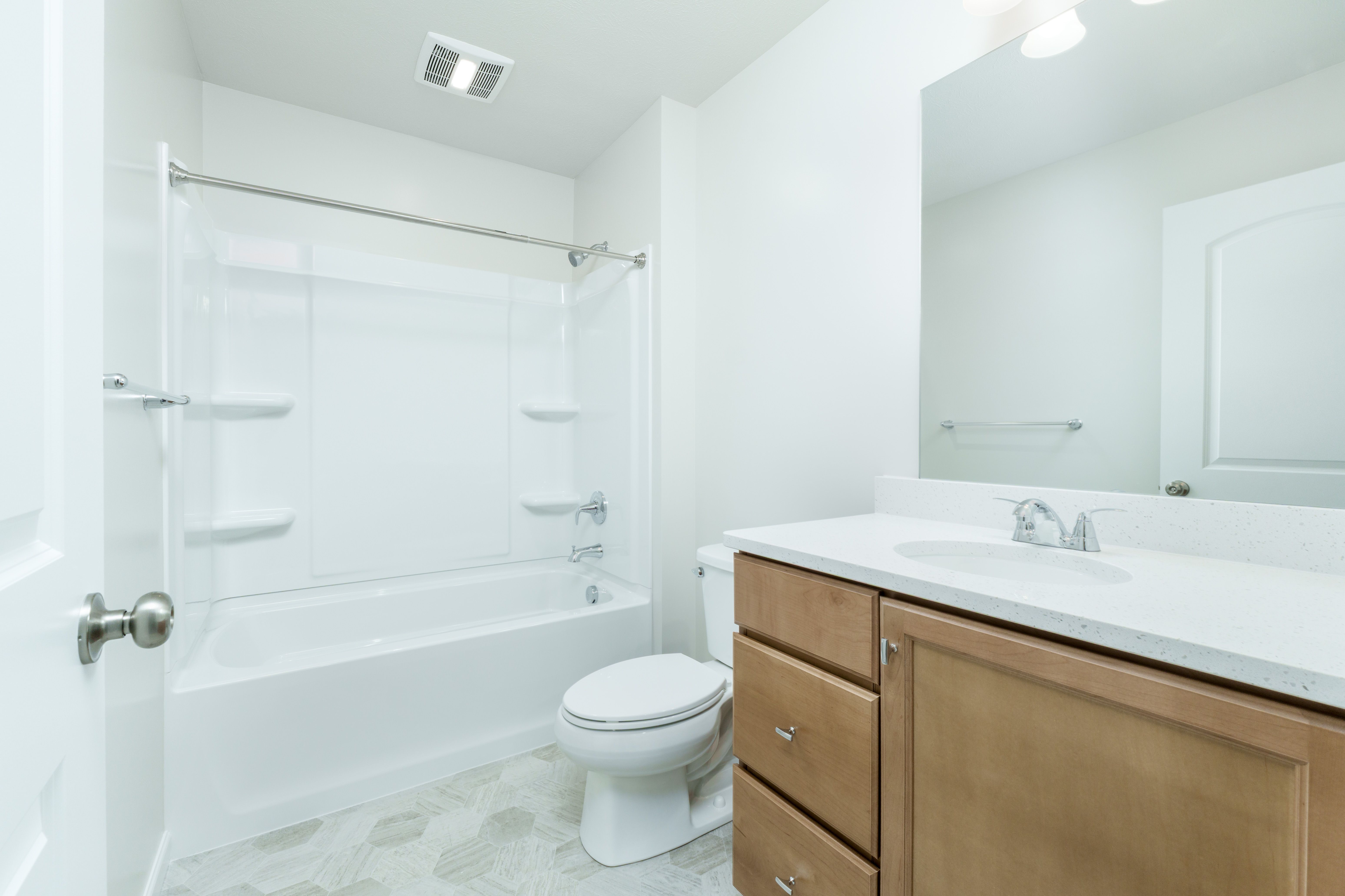 Steadfield-SCTH102-Bath-2-2
