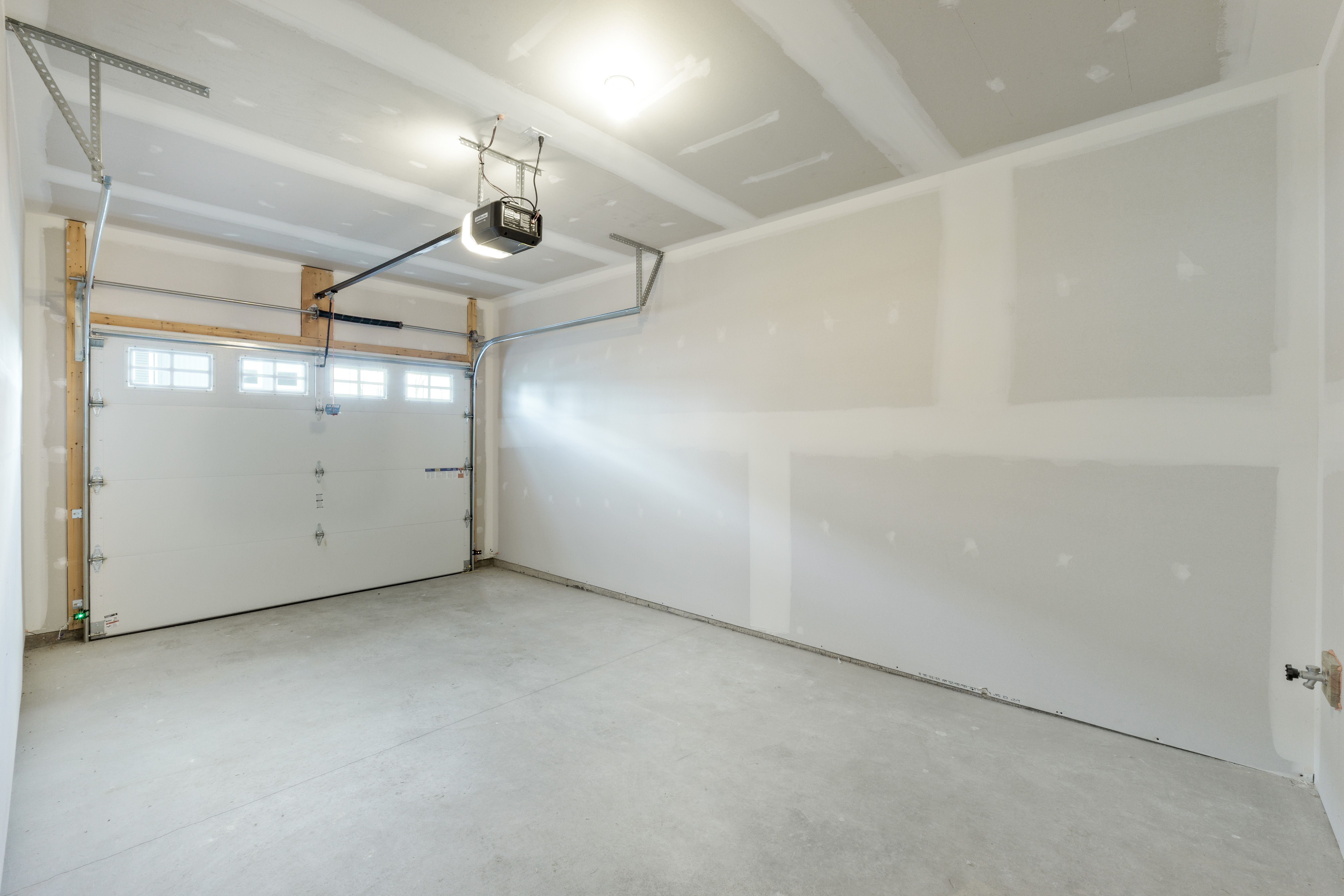 Steadfield-SCTH102-Garage-1
