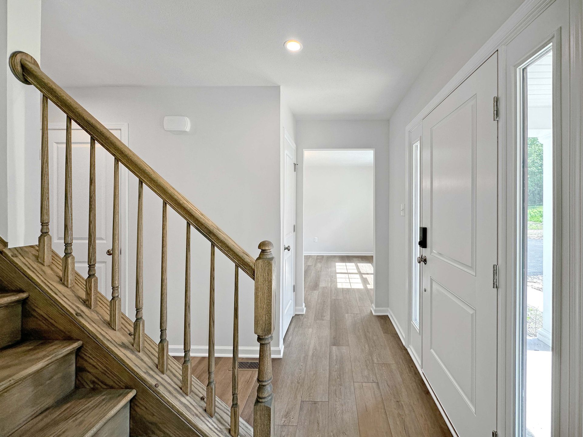 Hawthorne-B-Foyer-5