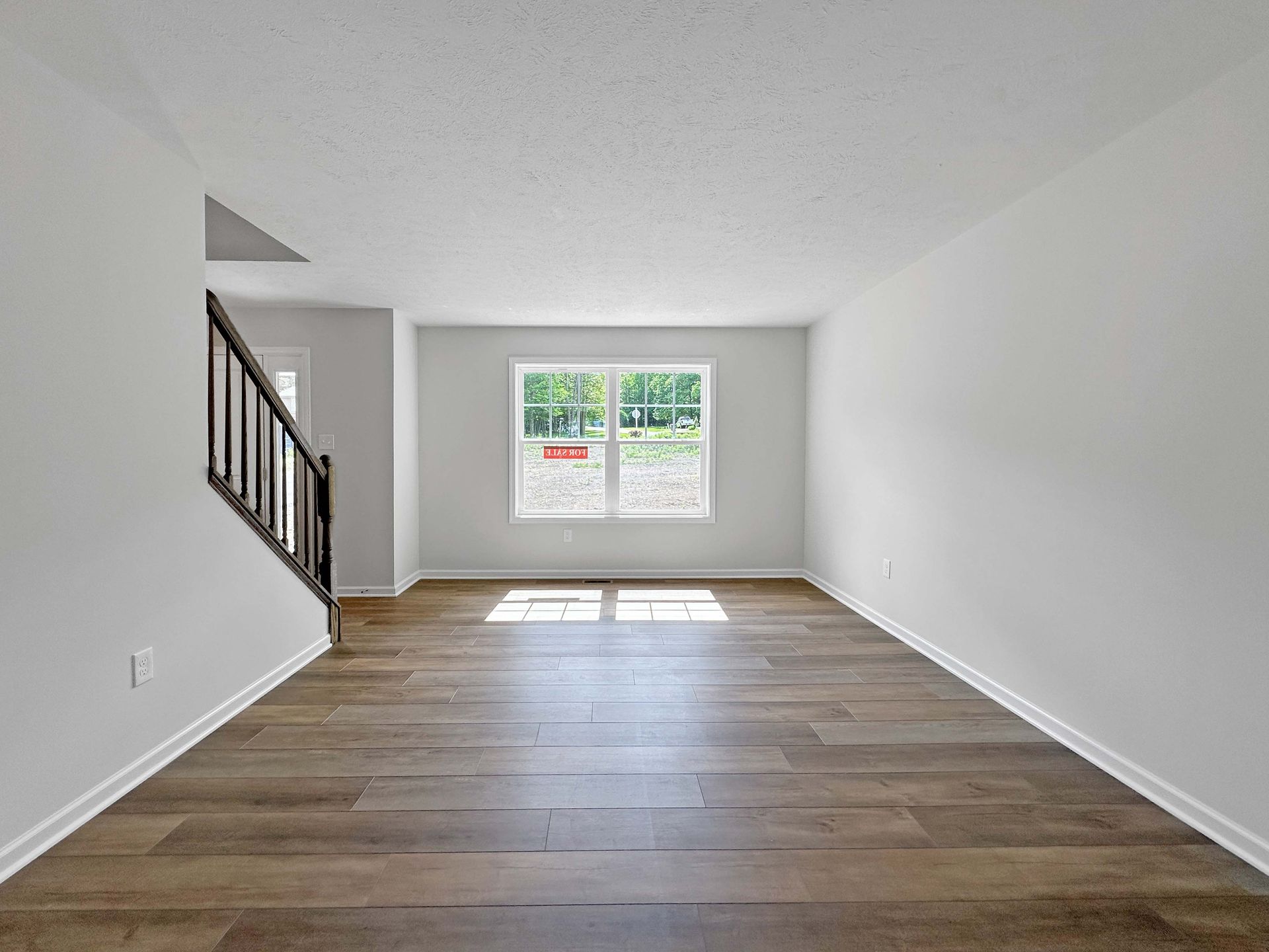 Hawthorne-B-Living-Room