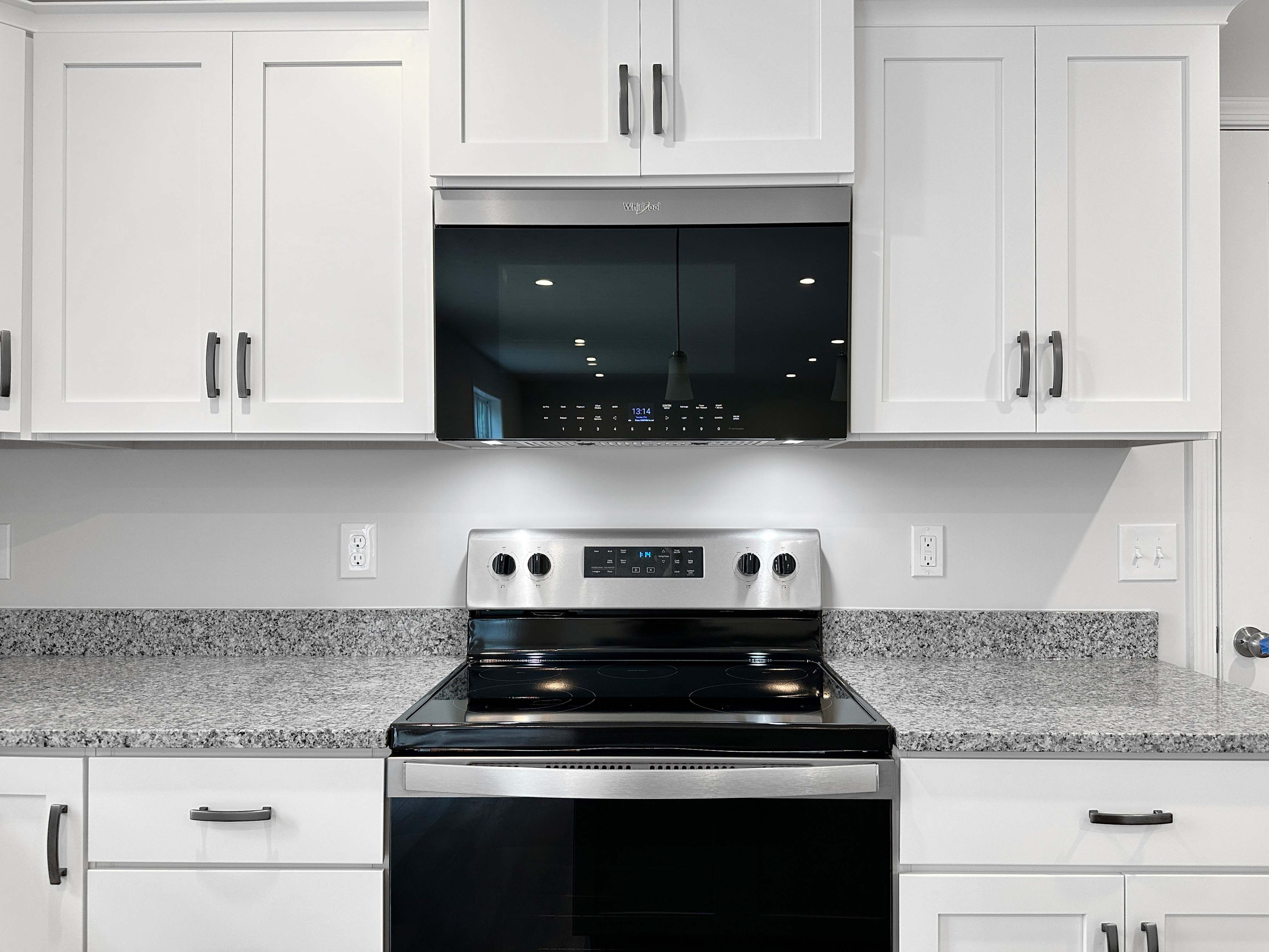 Hawthorne-B-Kitchen-3