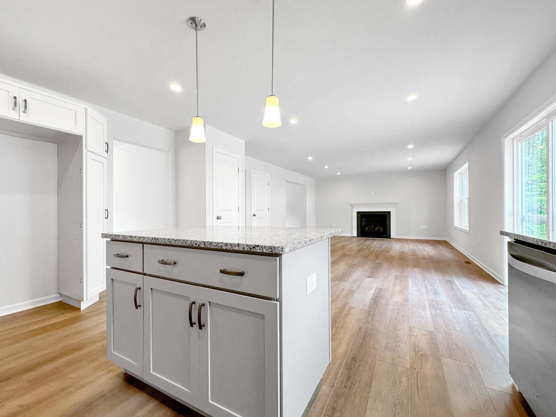 Hawthorne-B-Kitchen-Island