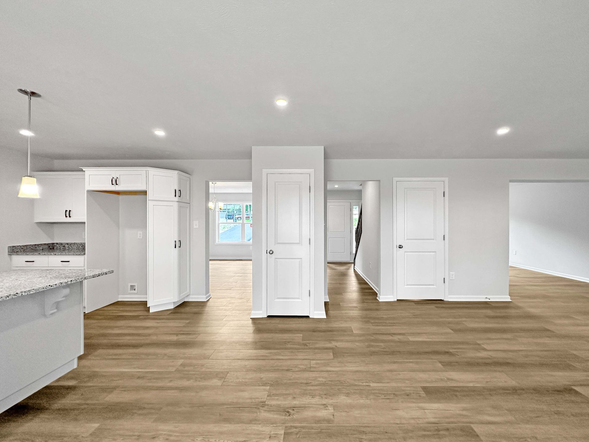 Hawthorne-B-Kitchen-Family-Room