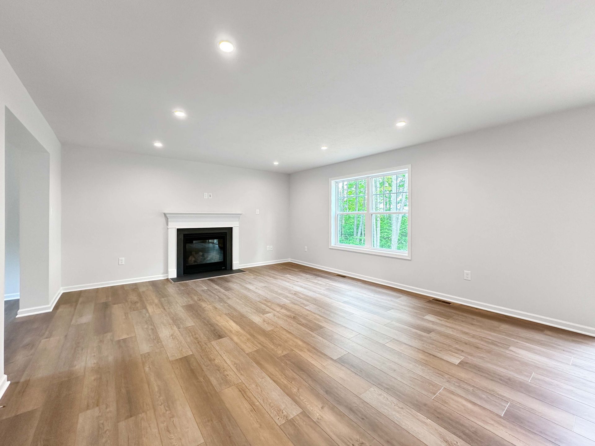 Hawthorne-B-Family-Room