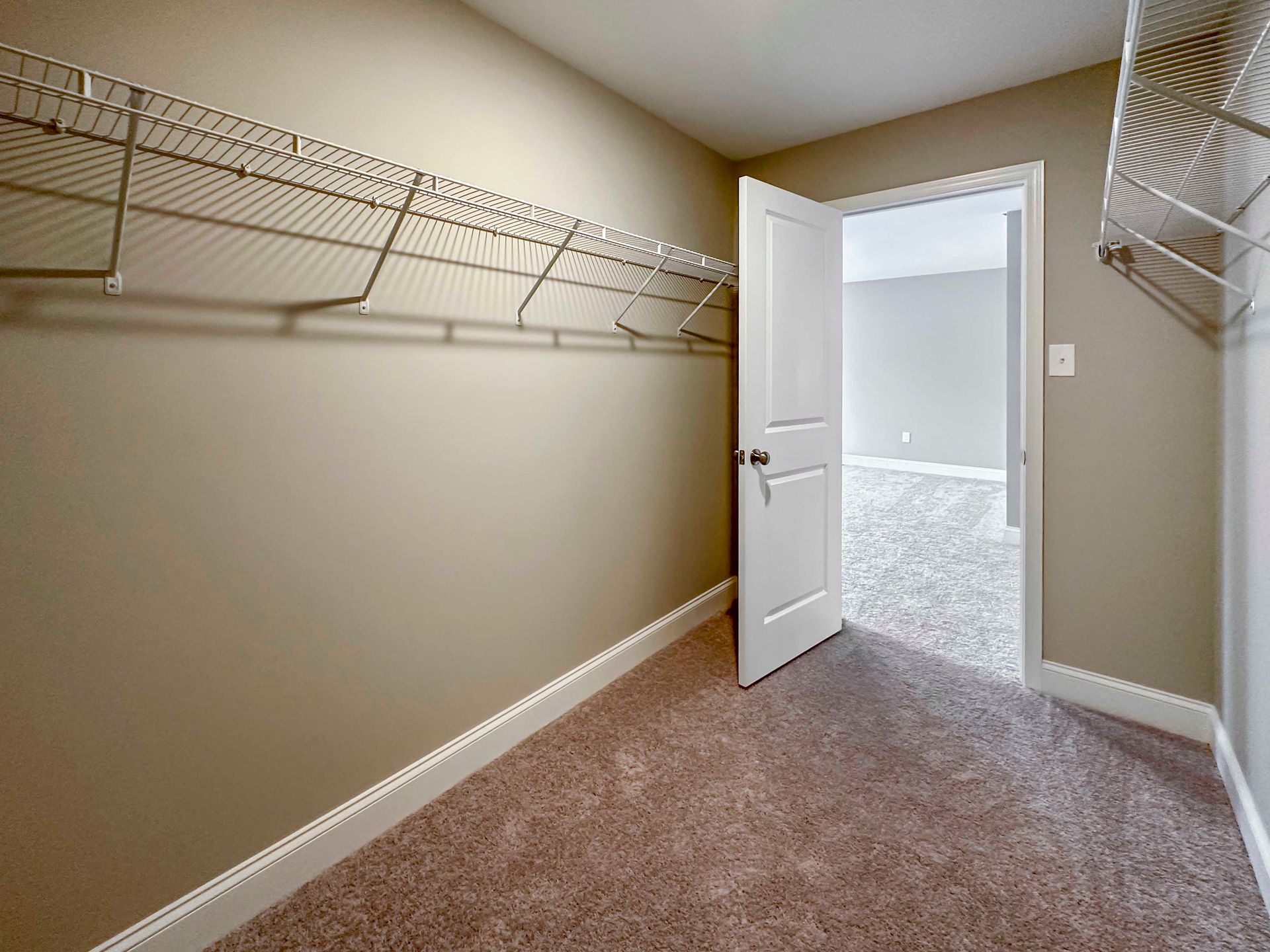 Newport-C-Owners-Closet-1