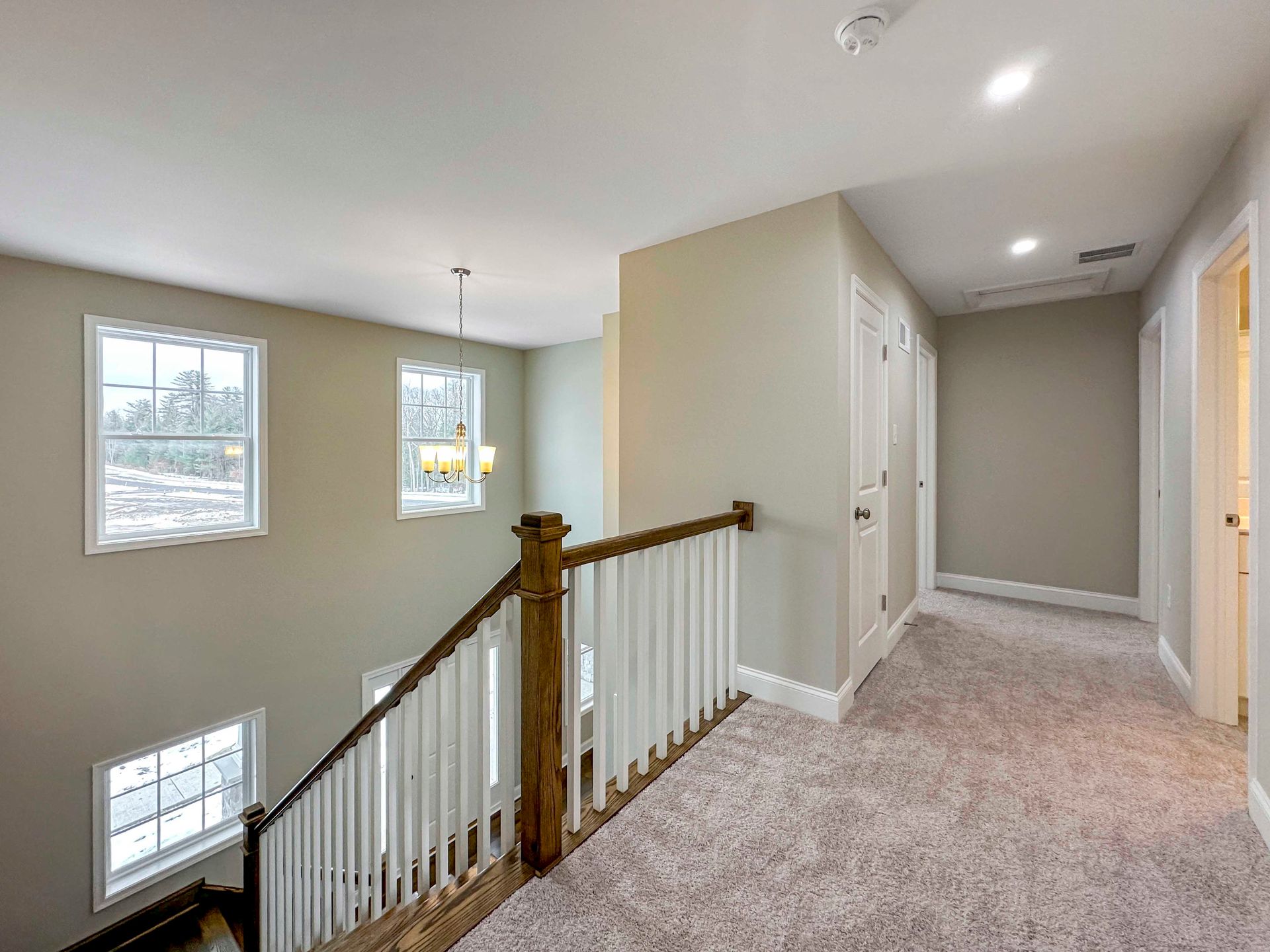 Newport-C-Upstairs-Hall-2