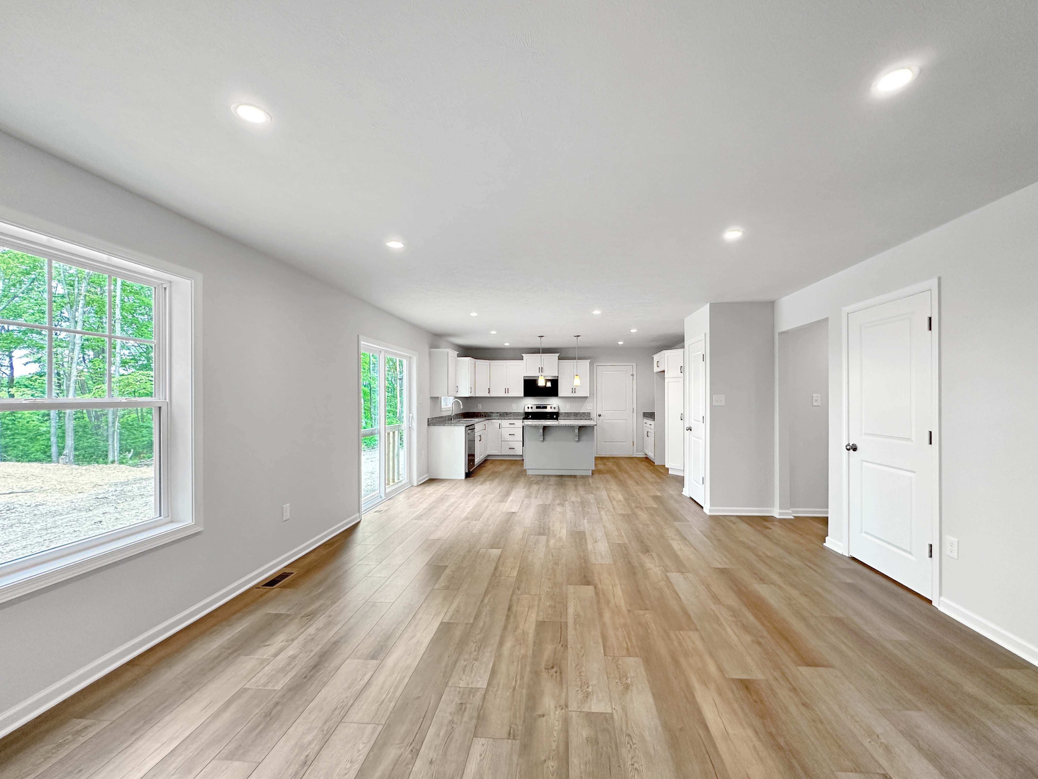 Hawthorne-B-Family-Room-4