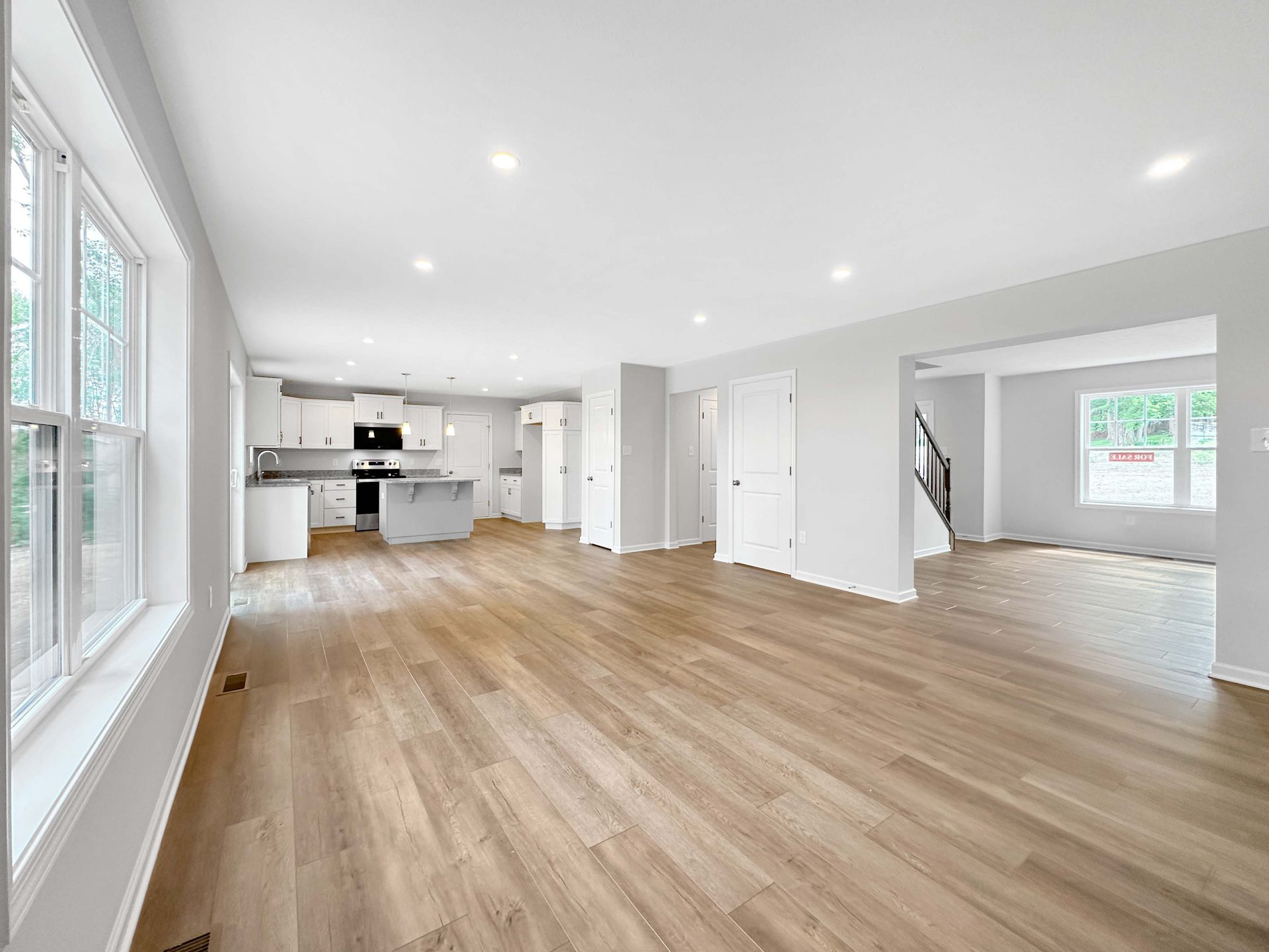 Hawthorne-B-Family-Room-3