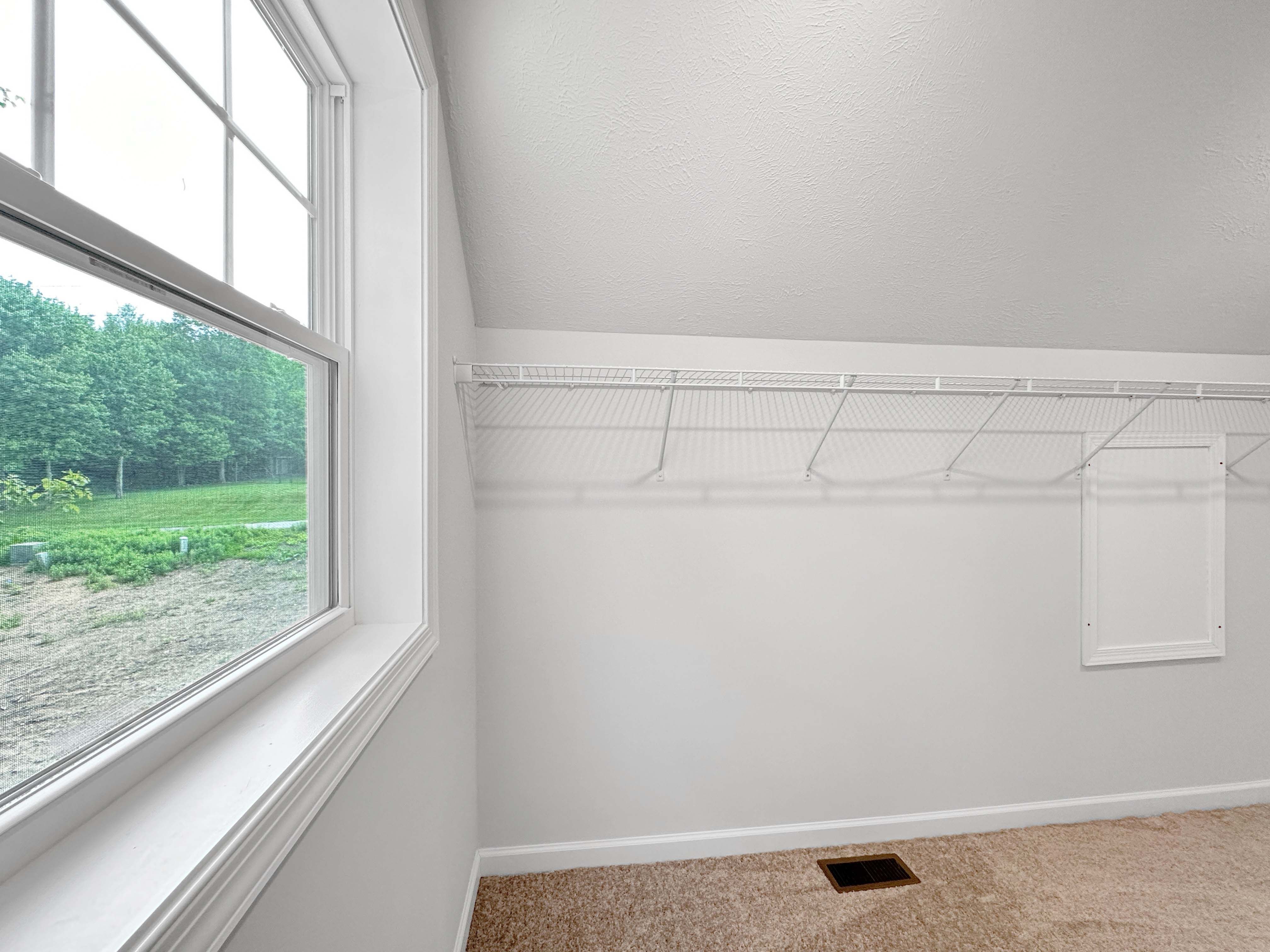Hawthorne-B-Owners-Bedroom-Closet-1