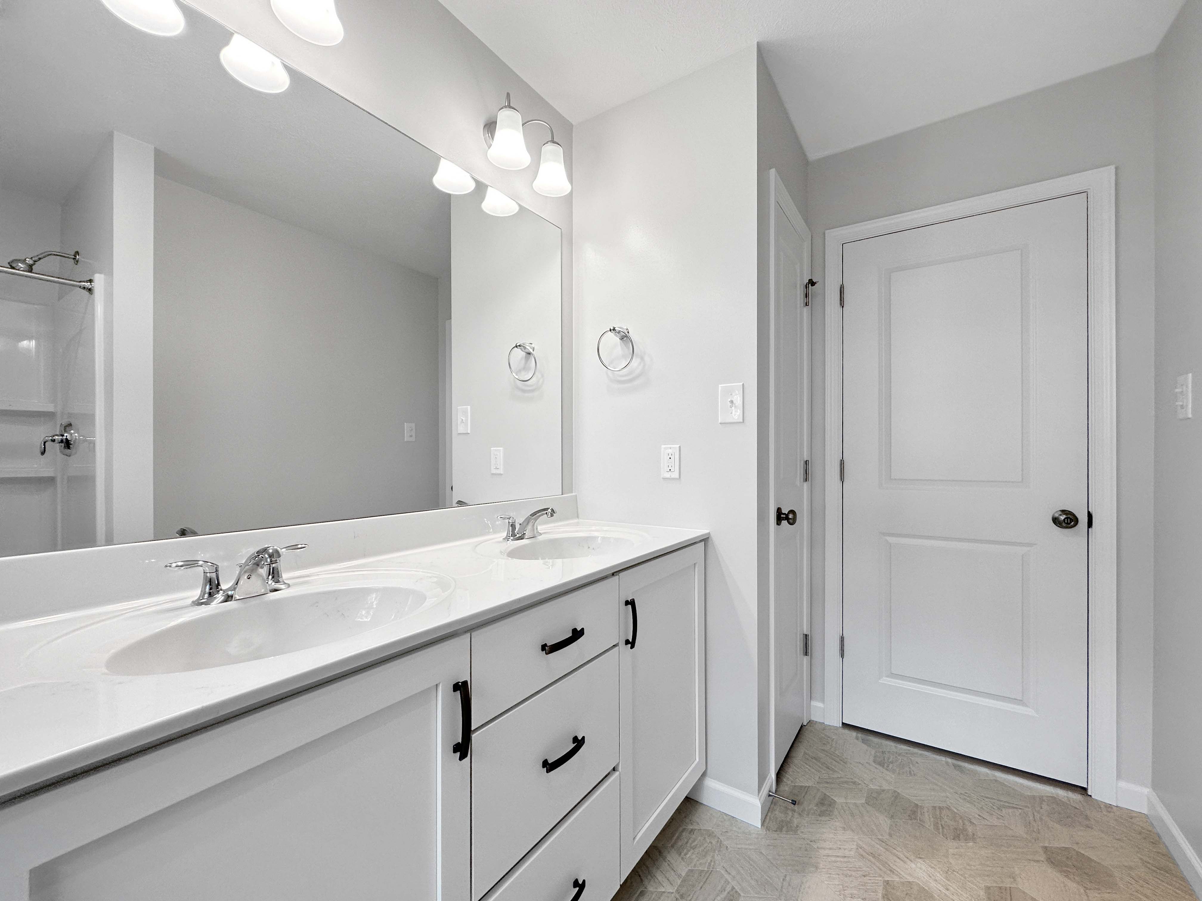 Hawthorne-B-Owners-Bath-4