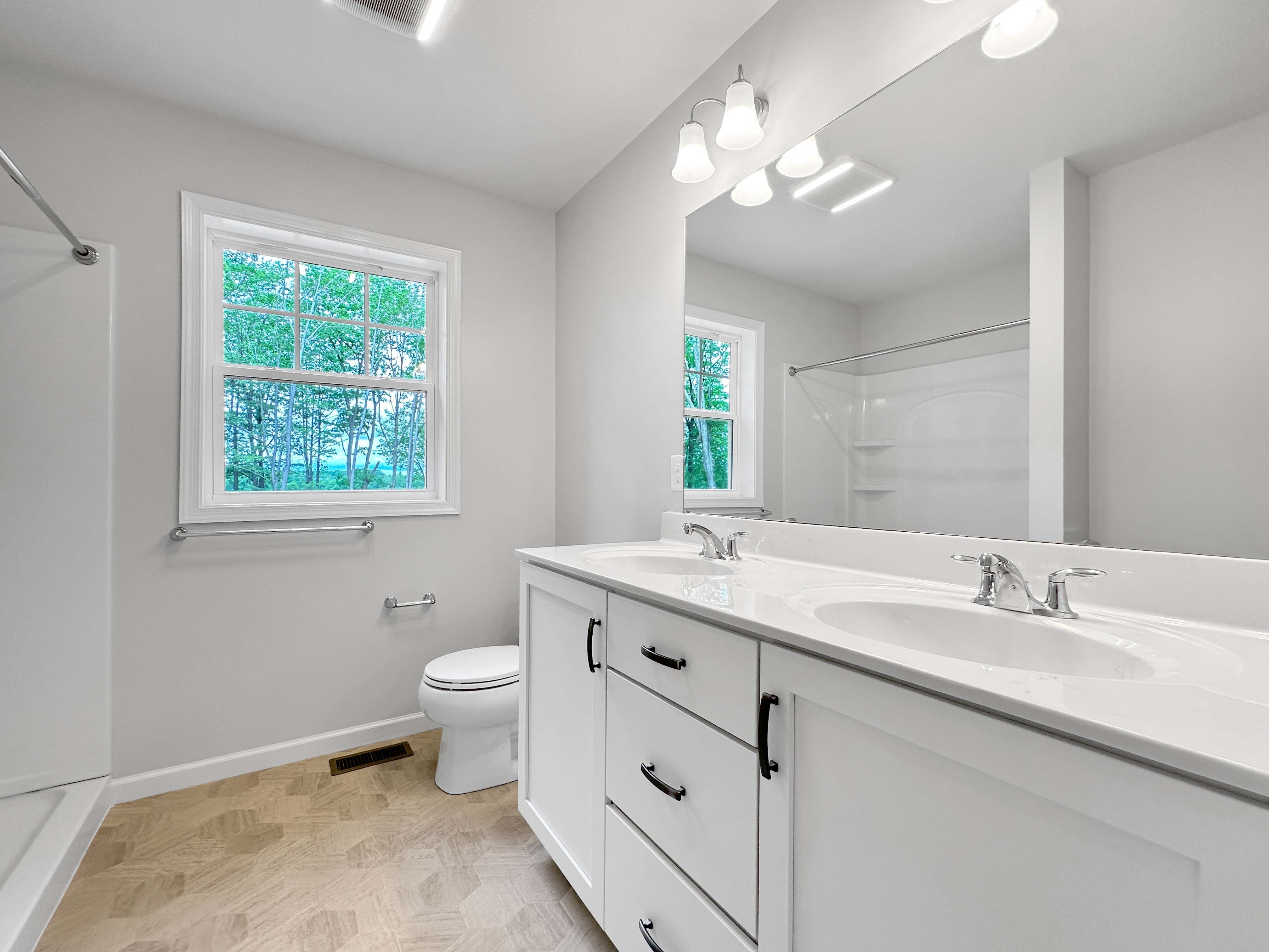 Hawthorne-B-Owners-Bath-5