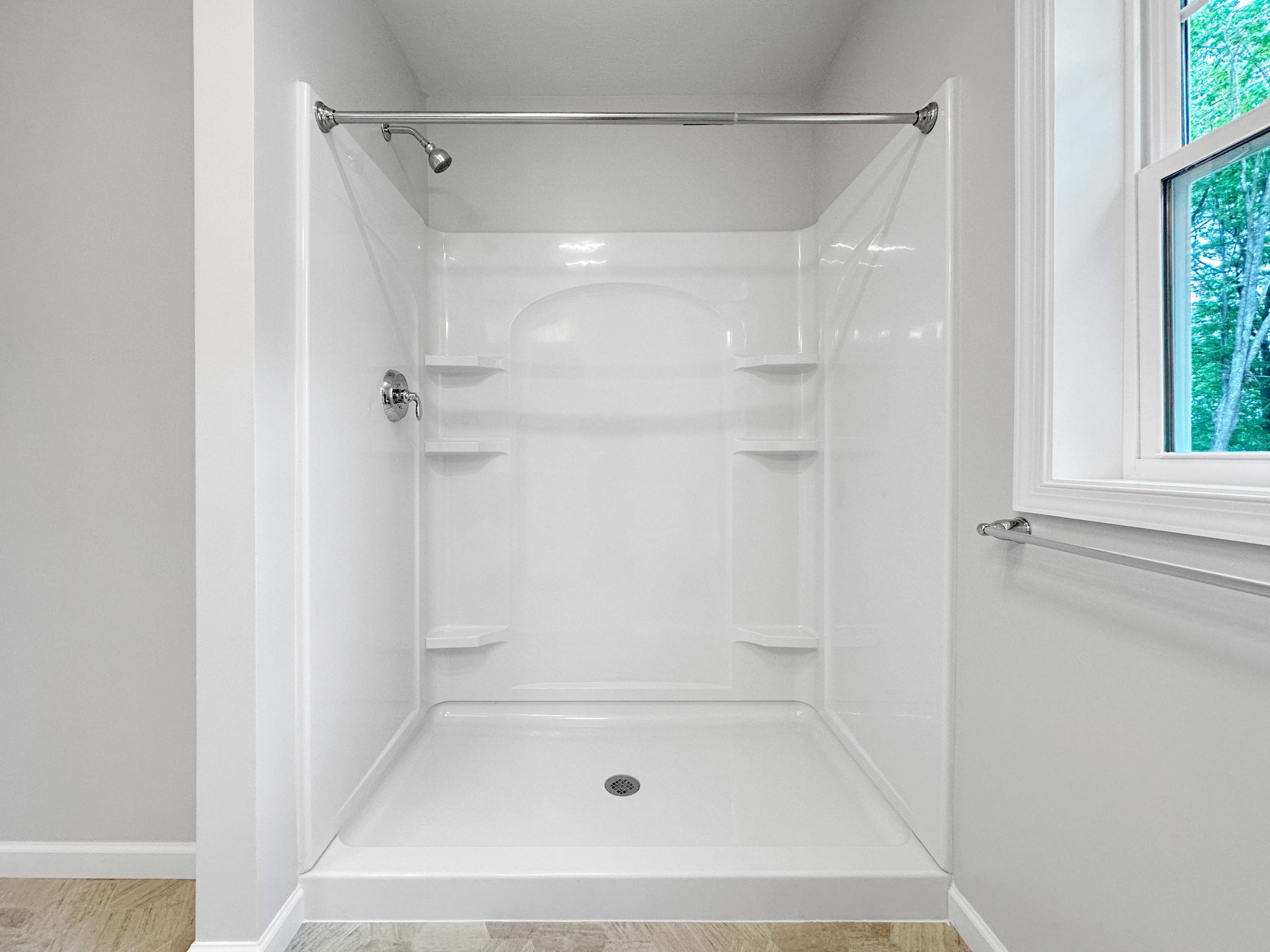 Hawthorne-B-Owners-Bath-3