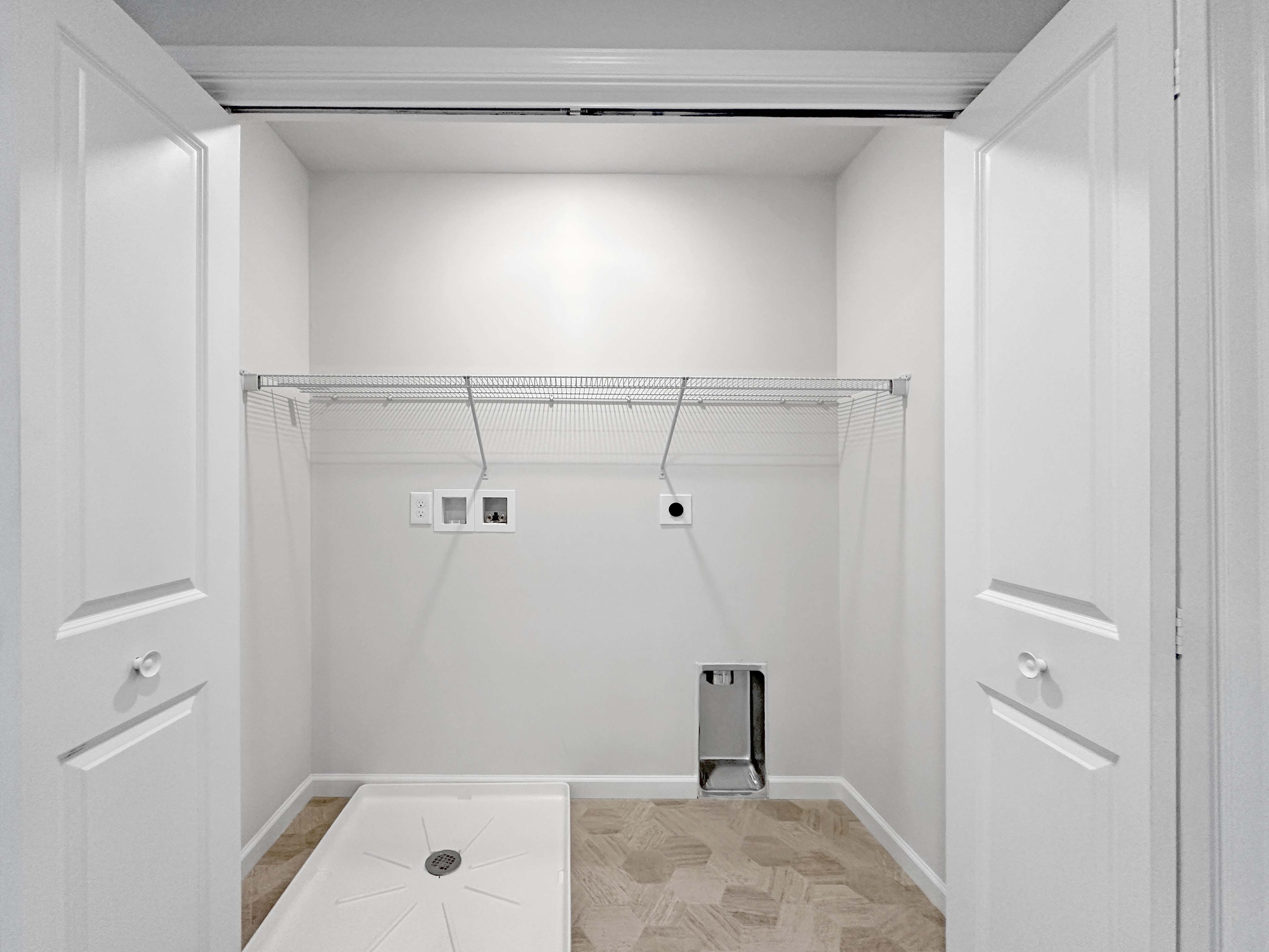 Hawthorne-B-Upper-Hall-Laundry-2