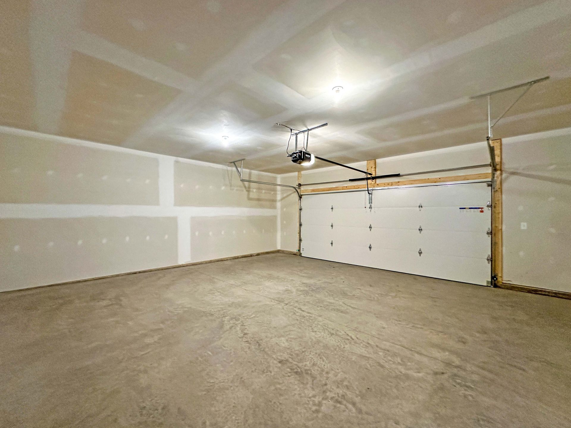 Hawthorne-B-Garage
