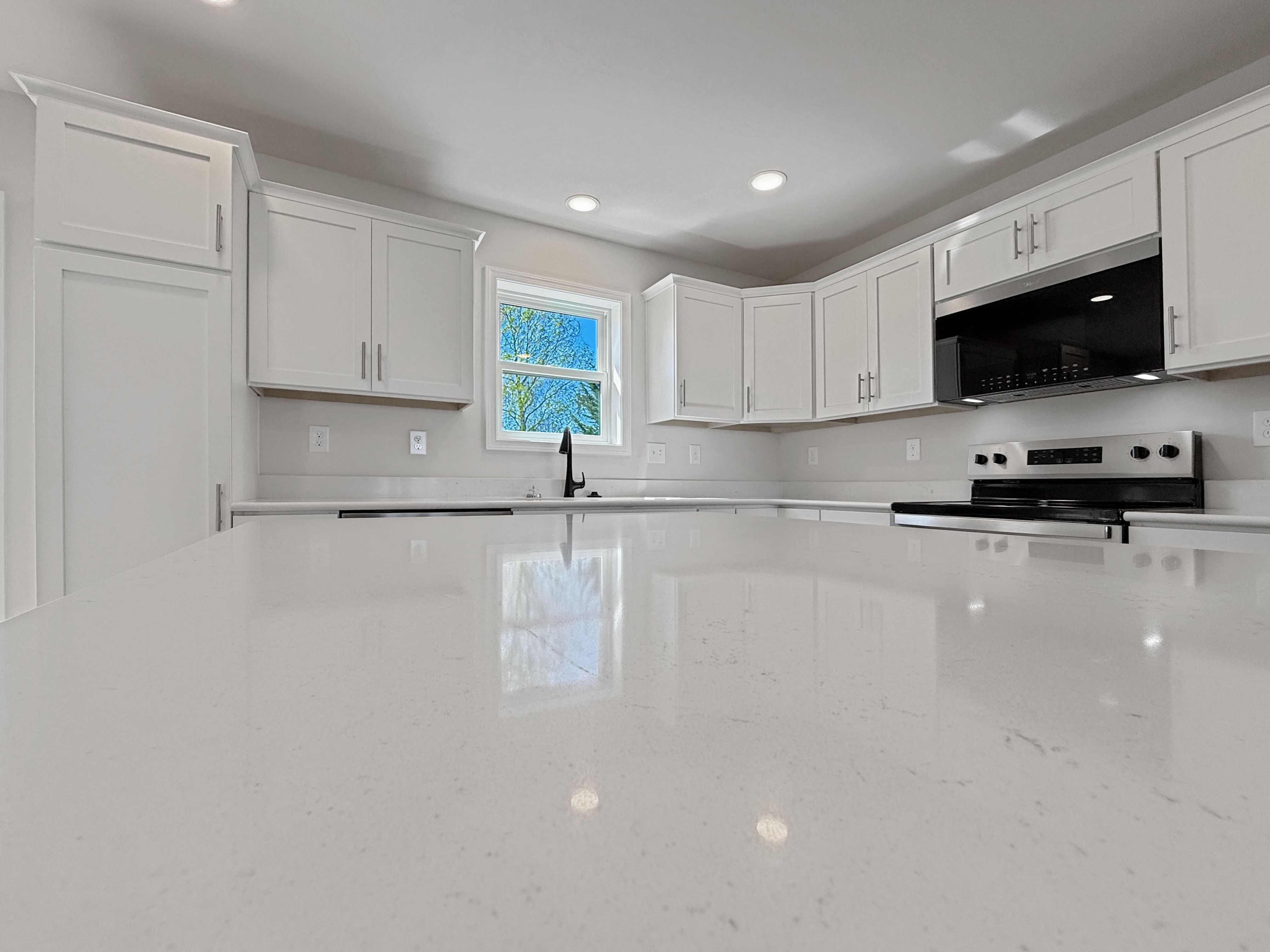 Norwood-CF127-Kitchen-Great-Room-10