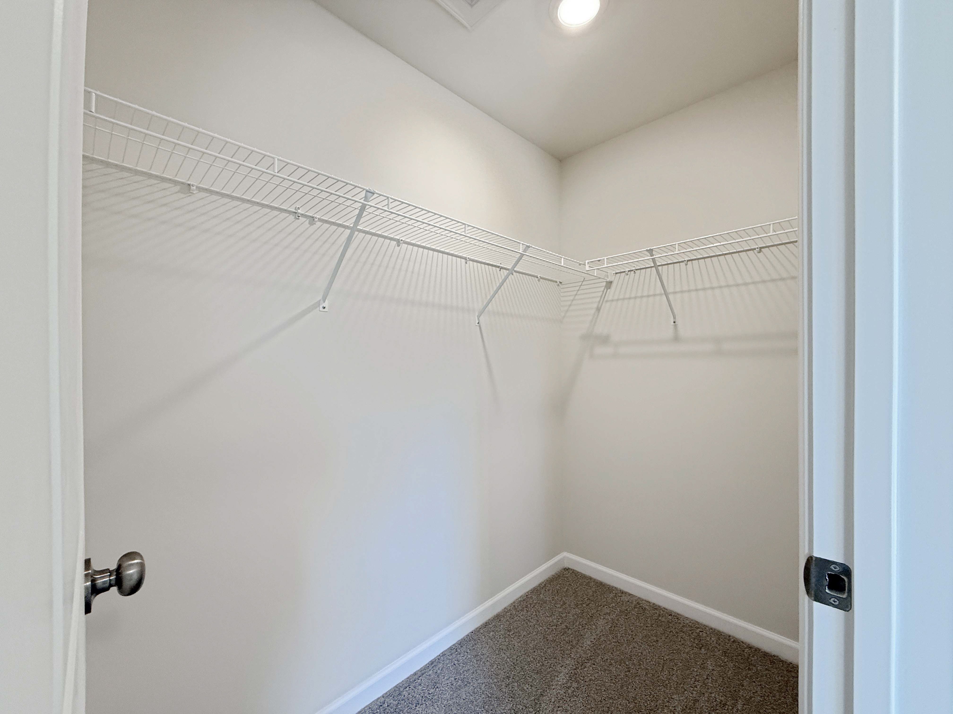 Norwood-CF127-Owners-Closet-1