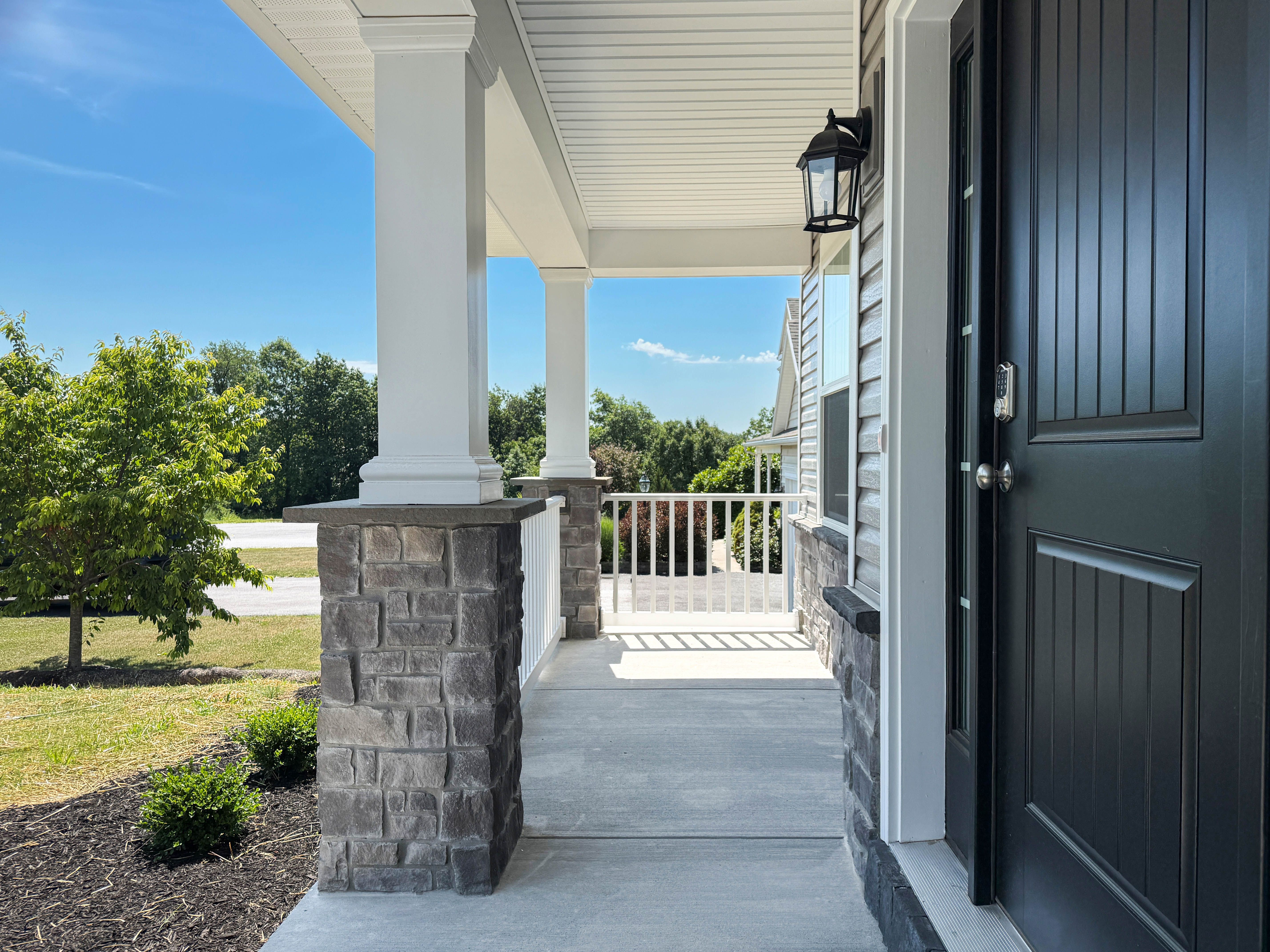 Greenwood-C-CM32-Porch-3