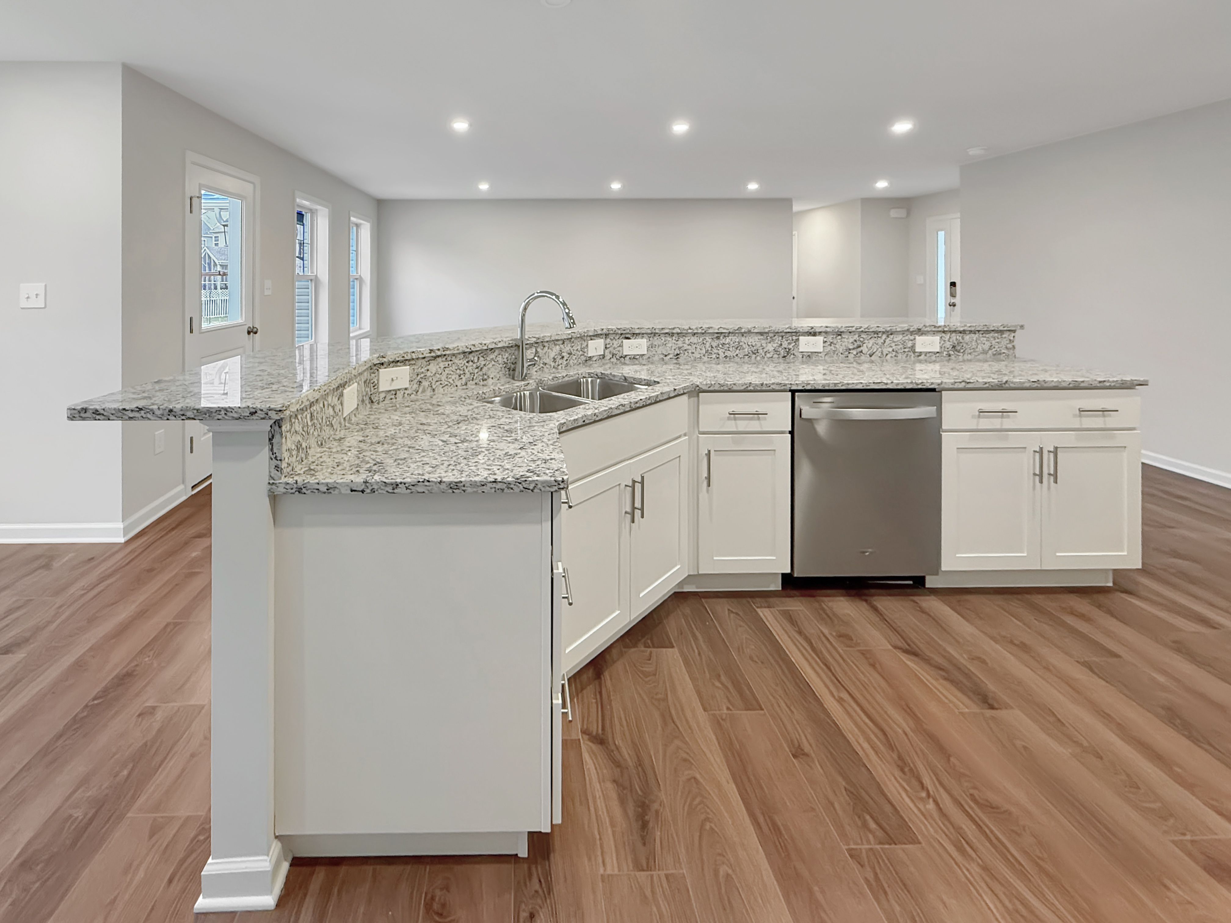 Hampton-B-FP15-Kitchen-7