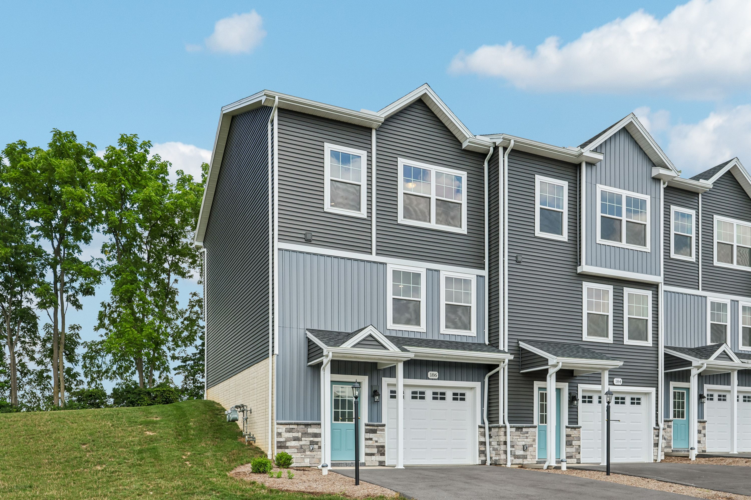 Redfield-SCTH91-Exterior-4