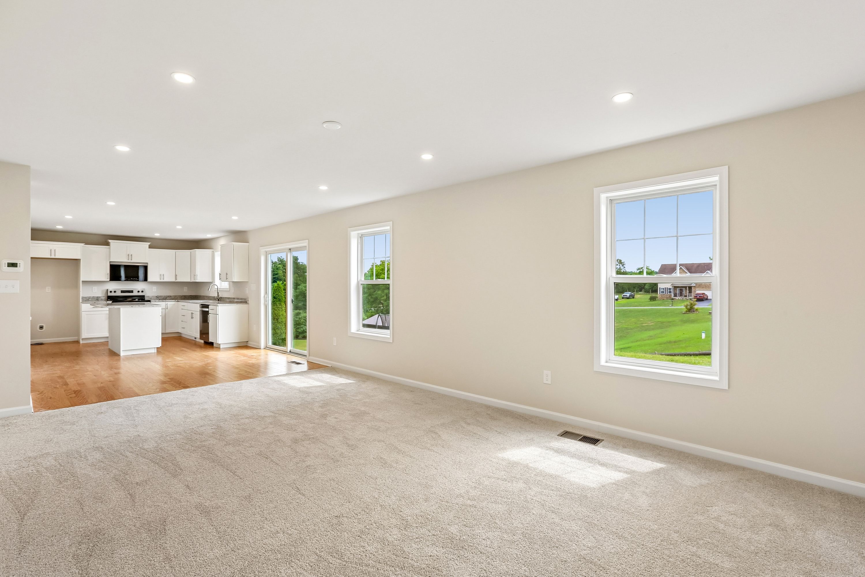 Greenwood-C-CM32-Family-Room-2