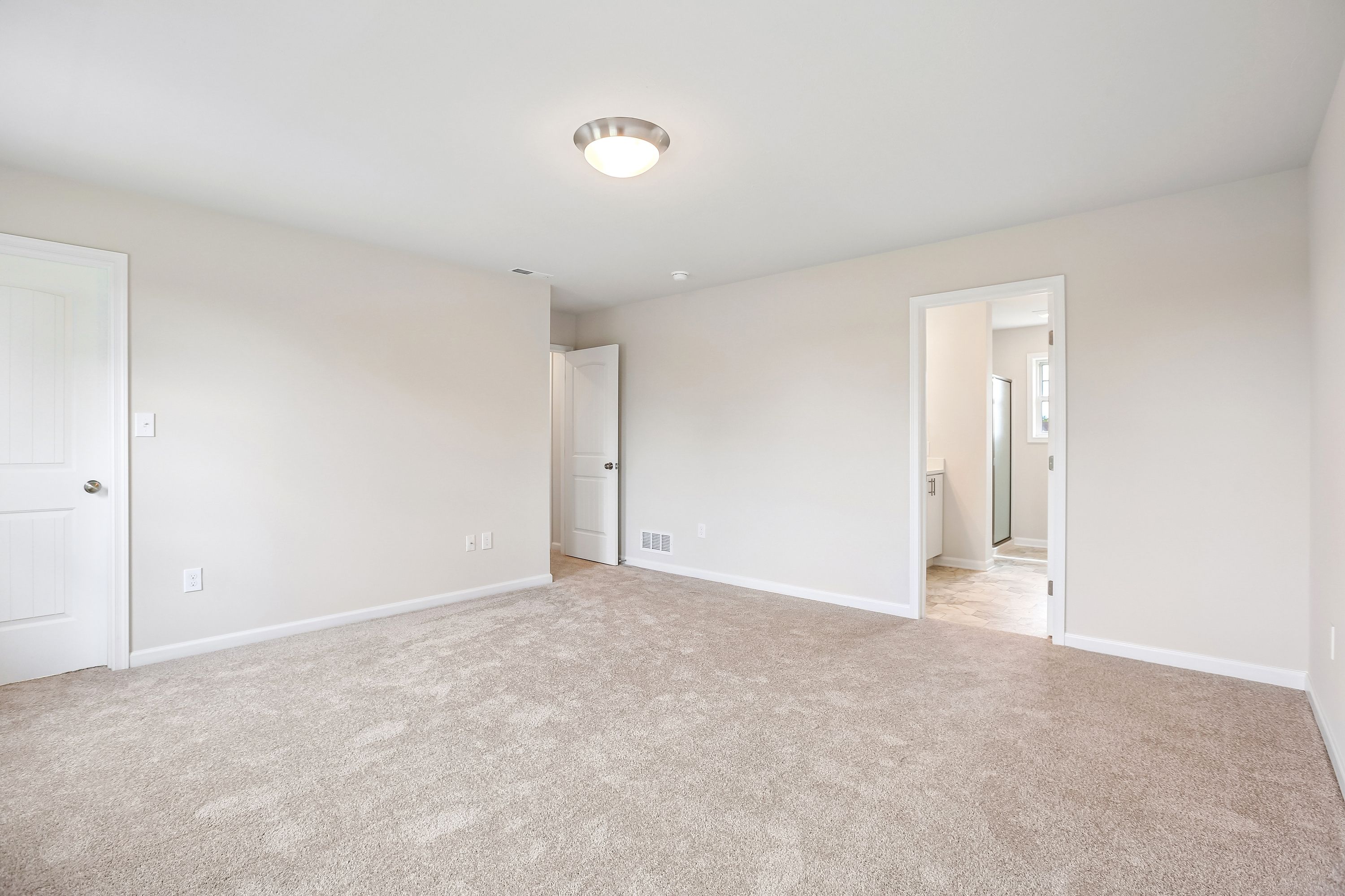 Greenwood-C-CM32-Owners-Bedroom-2