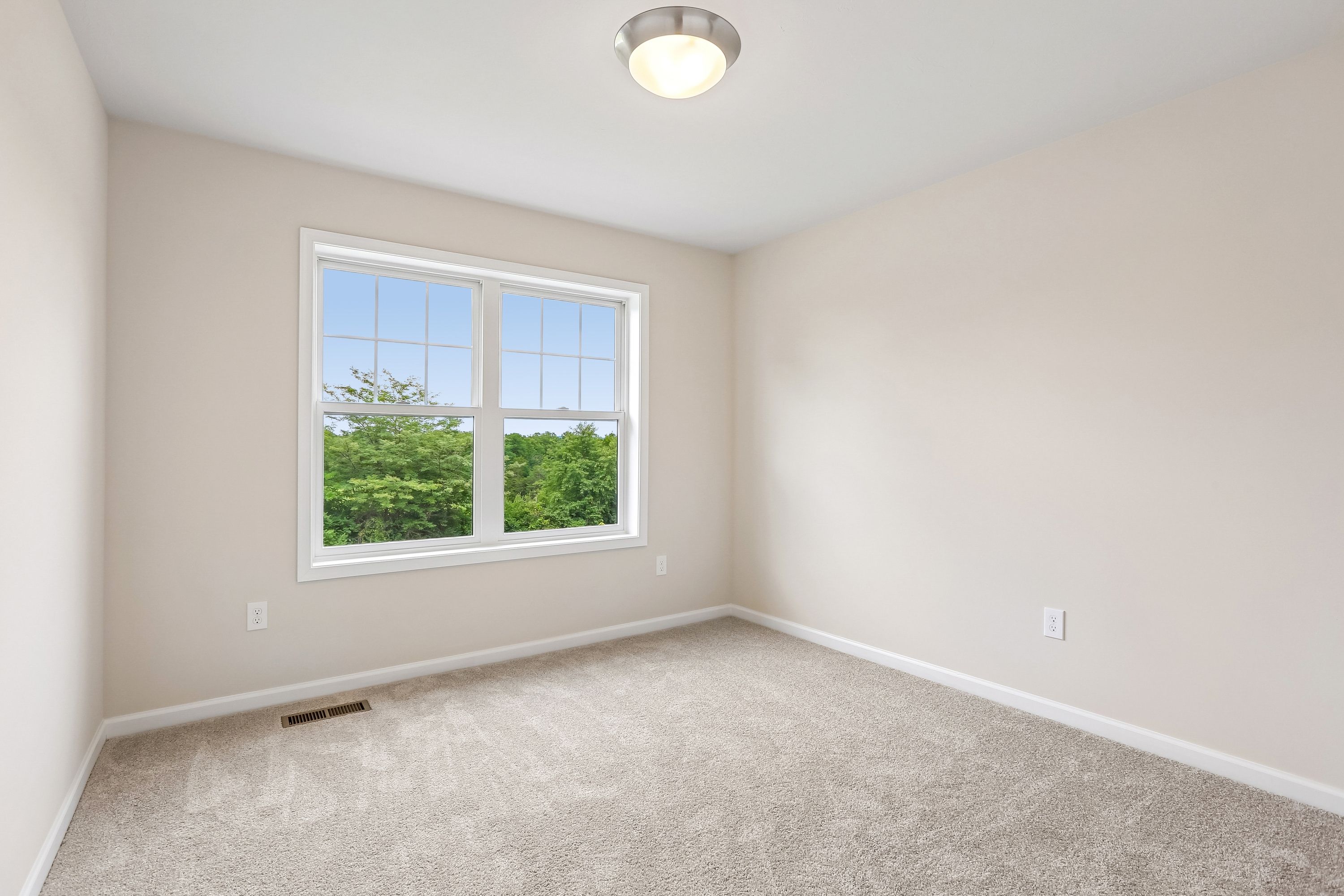 Greenwood-C-CM32-Bedroom-2-1